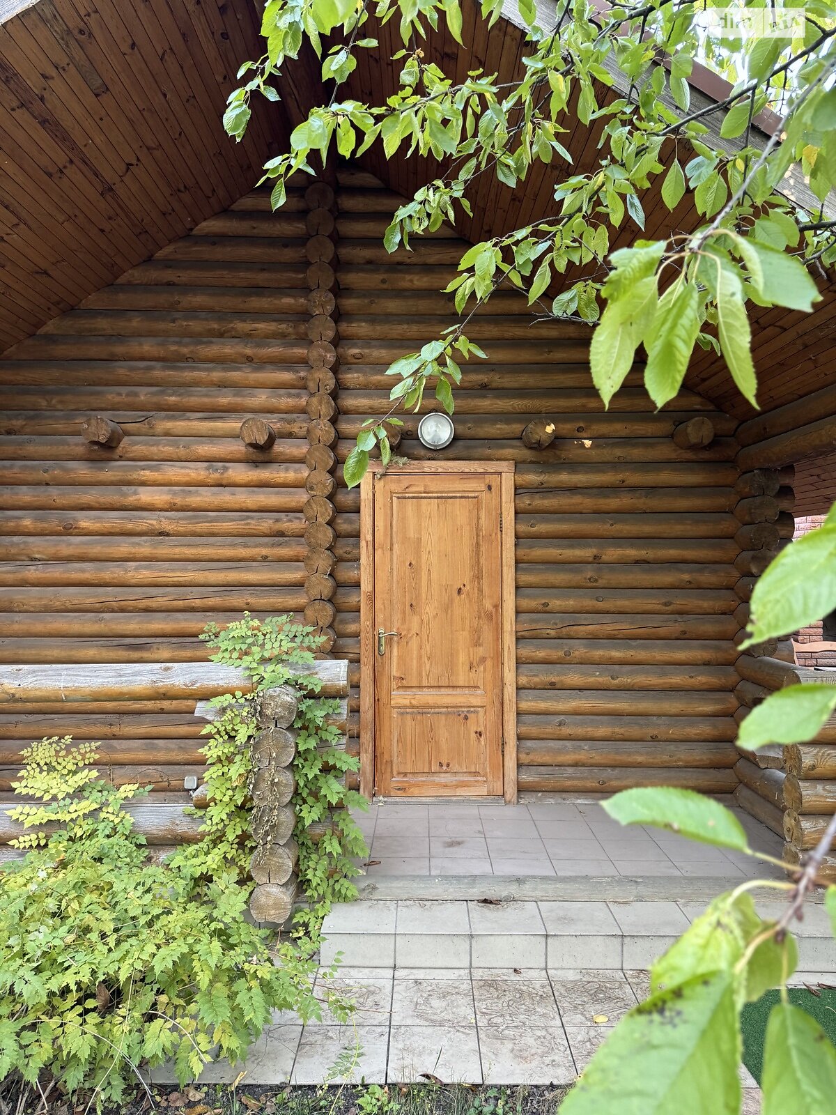 трехэтажный дом с гаражом, 471.6 кв. м, кирпич. Продажа в Софиевской Борщаговке фото 1 трехэтажный дом с гаражом, 471.6 кв. м, кирпич. Продажа в Софиевской Борщаговке фото 1