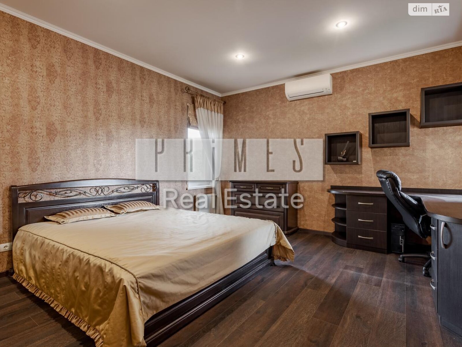 двоповерховий будинок з верандою, 408 кв. м, цегла. Продаж у Софіївській Борщагівці фото 1 двоповерховий будинок з верандою, 408 кв. м, цегла. Продаж у Софіївській Борщагівці фото 1