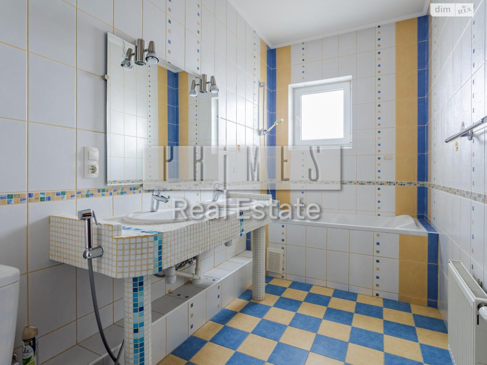 двоповерховий будинок з верандою, 408 кв. м, цегла. Продаж у Софіївській Борщагівці фото 1 двоповерховий будинок з верандою, 408 кв. м, цегла. Продаж у Софіївській Борщагівці фото 1