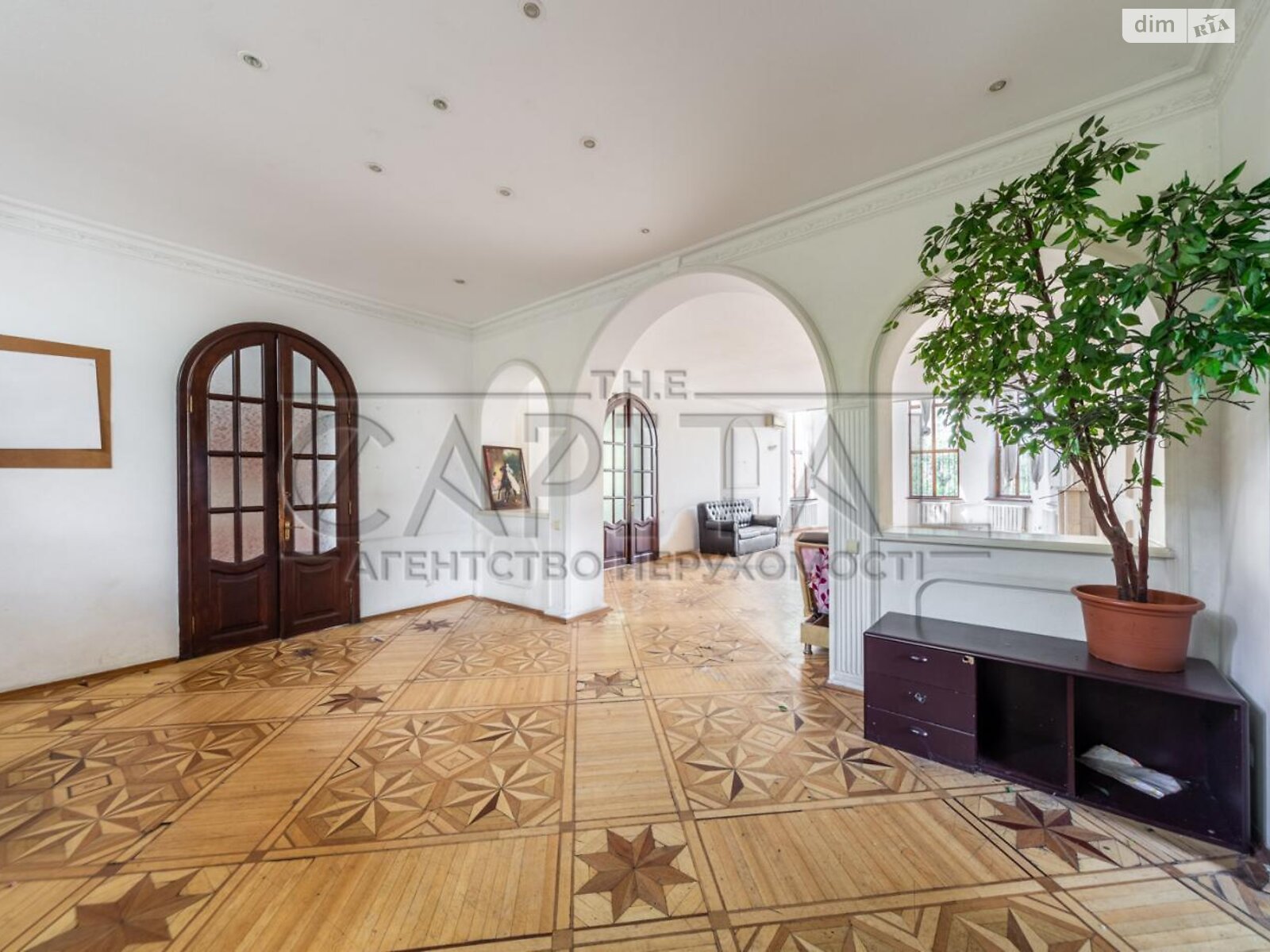 чотириповерховий будинок з гаражем, 425 кв. м, цегла. Продаж у Софіївській Борщагівці фото 1 чотириповерховий будинок з гаражем, 425 кв. м, цегла. Продаж у Софіївській Борщагівці фото 1