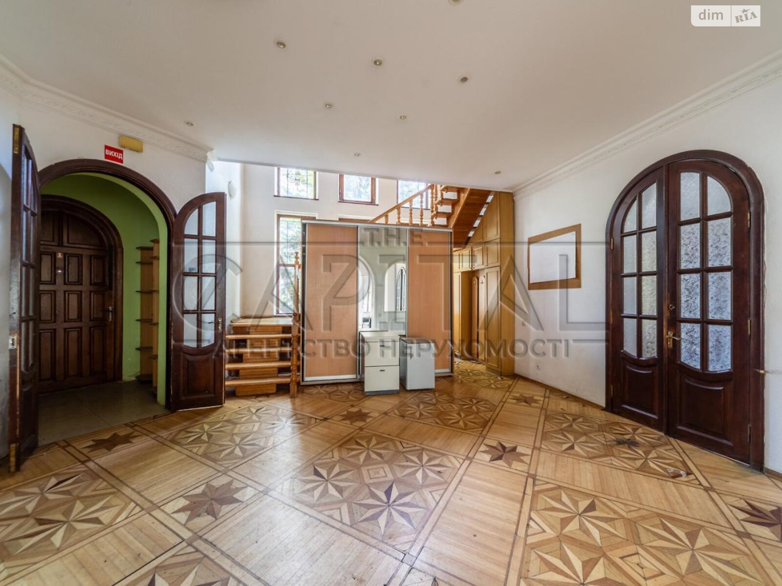 чотириповерховий будинок з гаражем, 425 кв. м, цегла. Продаж у Софіївській Борщагівці фото 1 чотириповерховий будинок з гаражем, 425 кв. м, цегла. Продаж у Софіївській Борщагівці фото 1