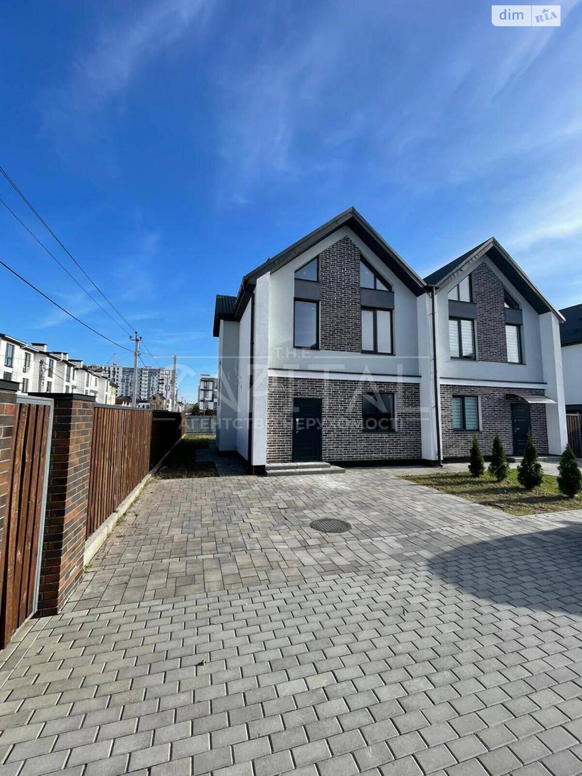 трехэтажный дом, 160 кв. м, кирпич. Продажа в Софиевской Борщаговке фото 1 трехэтажный дом, 160 кв. м, кирпич. Продажа в Софиевской Борщаговке фото 1