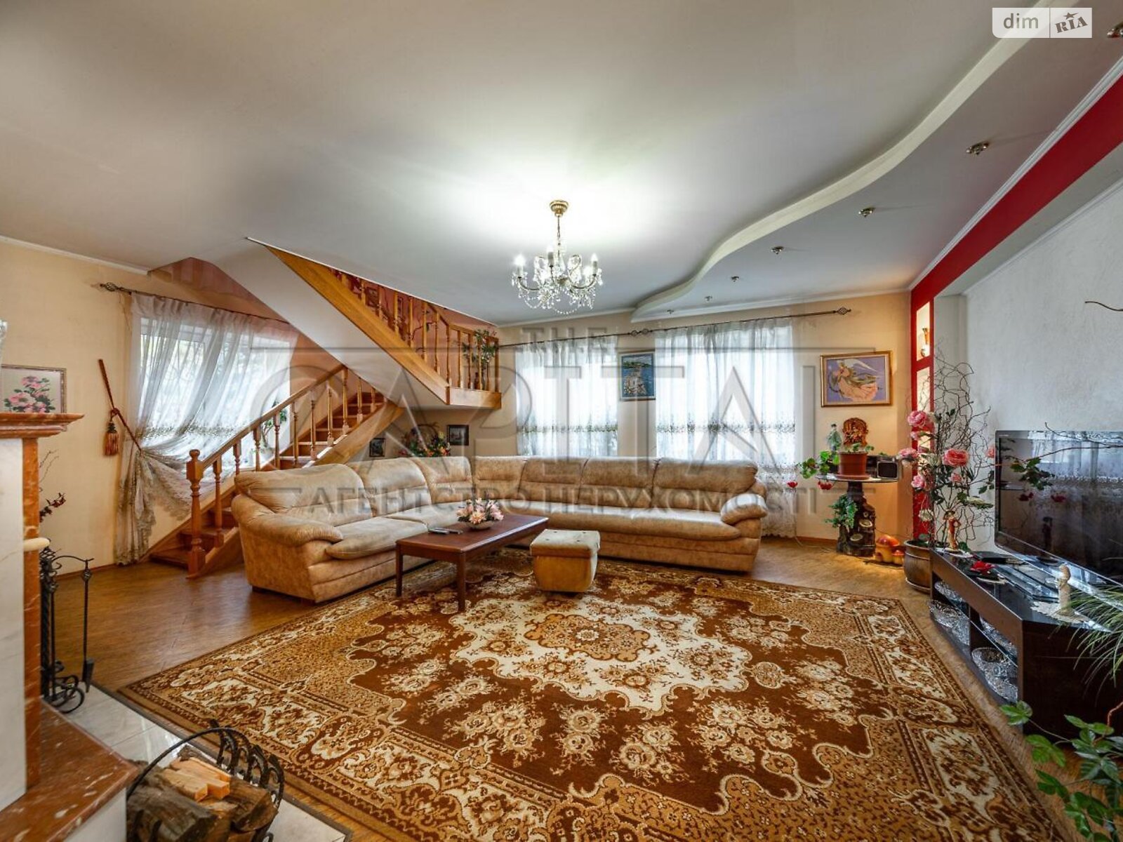 двухэтажный дом с верандой, 250 кв. м, кирпич. Продажа в Софиевской Борщаговке фото 1 двухэтажный дом с верандой, 250 кв. м, кирпич. Продажа в Софиевской Борщаговке фото 1