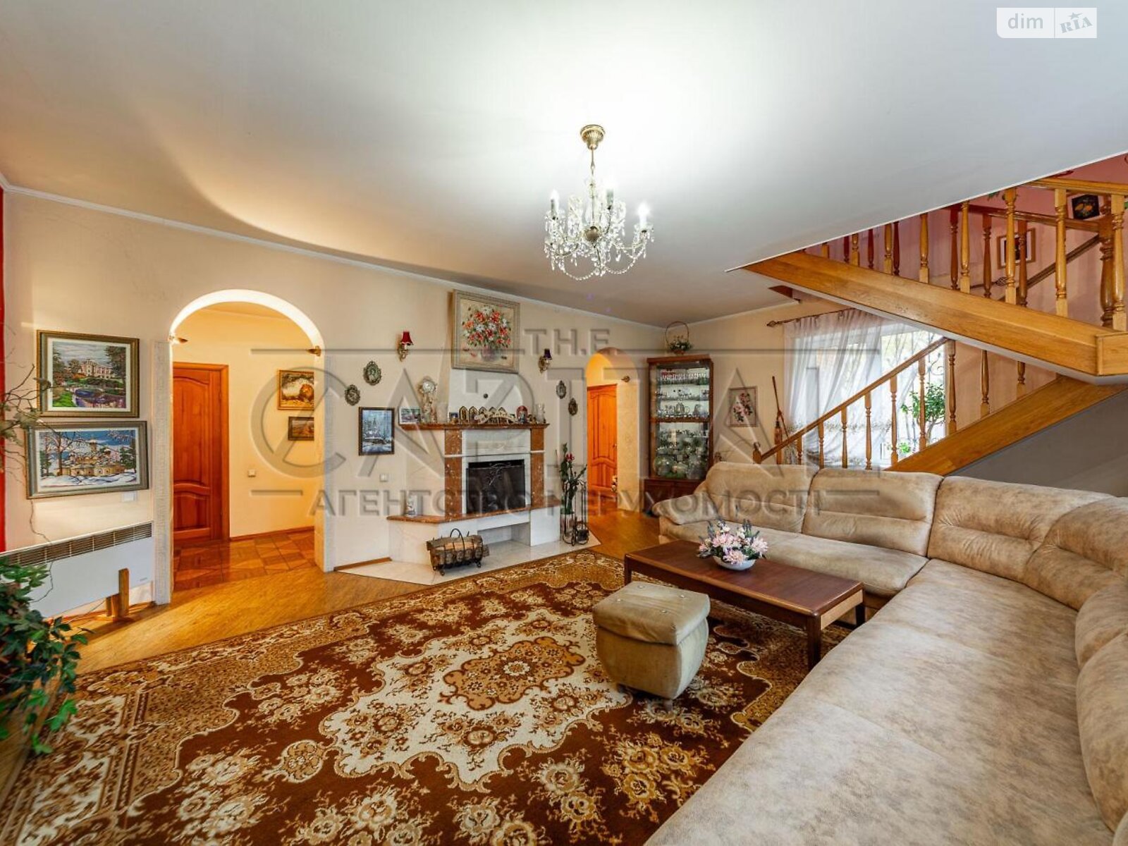 двухэтажный дом с верандой, 250 кв. м, кирпич. Продажа в Софиевской Борщаговке фото 1 двухэтажный дом с верандой, 250 кв. м, кирпич. Продажа в Софиевской Борщаговке фото 1