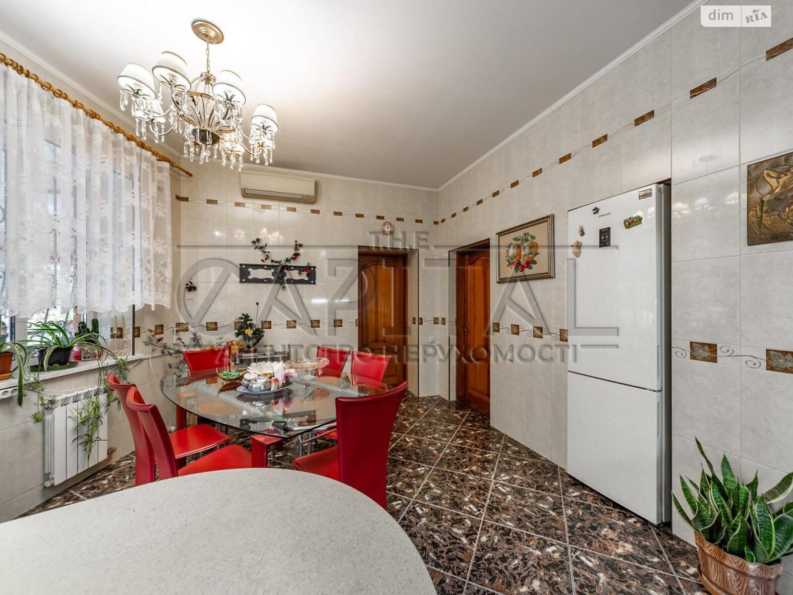 двухэтажный дом с верандой, 250 кв. м, кирпич. Продажа в Софиевской Борщаговке фото 1 двухэтажный дом с верандой, 250 кв. м, кирпич. Продажа в Софиевской Борщаговке фото 1