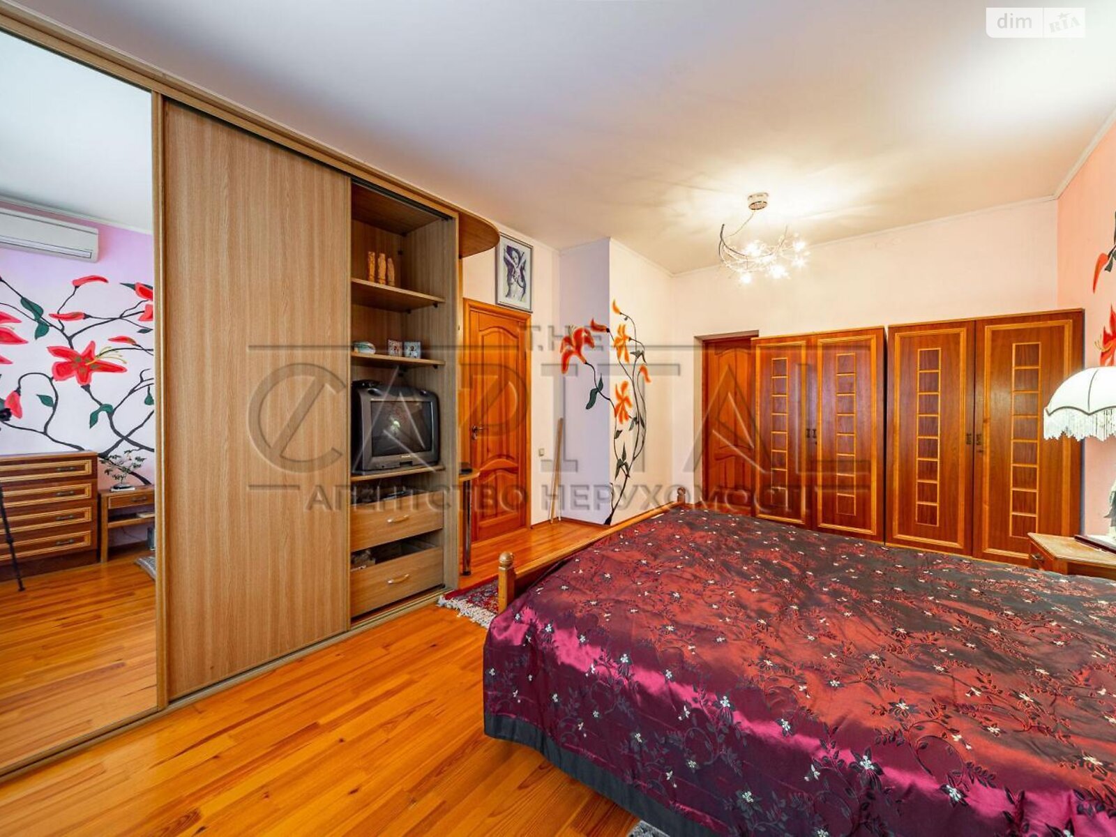 двухэтажный дом с верандой, 250 кв. м, кирпич. Продажа в Софиевской Борщаговке фото 1 двухэтажный дом с верандой, 250 кв. м, кирпич. Продажа в Софиевской Борщаговке фото 1