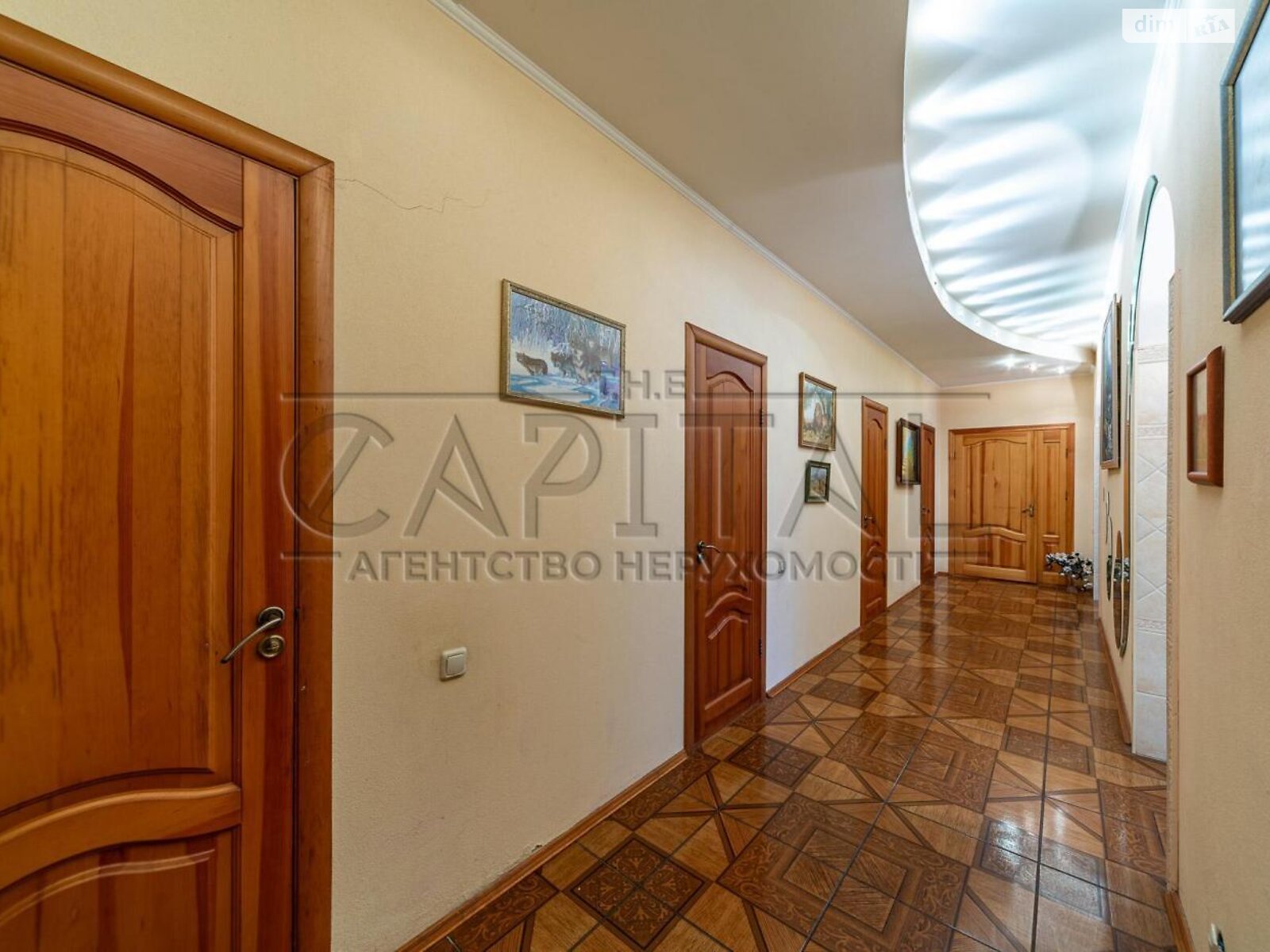 двухэтажный дом с верандой, 250 кв. м, кирпич. Продажа в Софиевской Борщаговке фото 1 двухэтажный дом с верандой, 250 кв. м, кирпич. Продажа в Софиевской Борщаговке фото 1