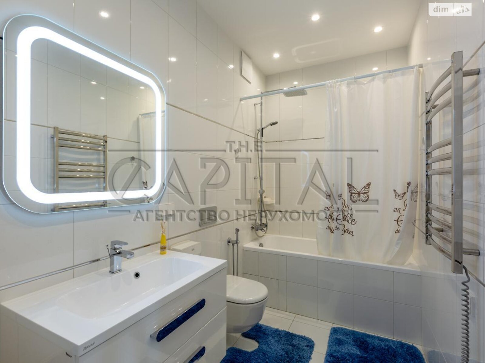 трехэтажный дом с отоплением, 260 кв. м, кирпич. Продажа в Софиевской Борщаговке фото 1 трехэтажный дом с отоплением, 260 кв. м, кирпич. Продажа в Софиевской Борщаговке фото 1