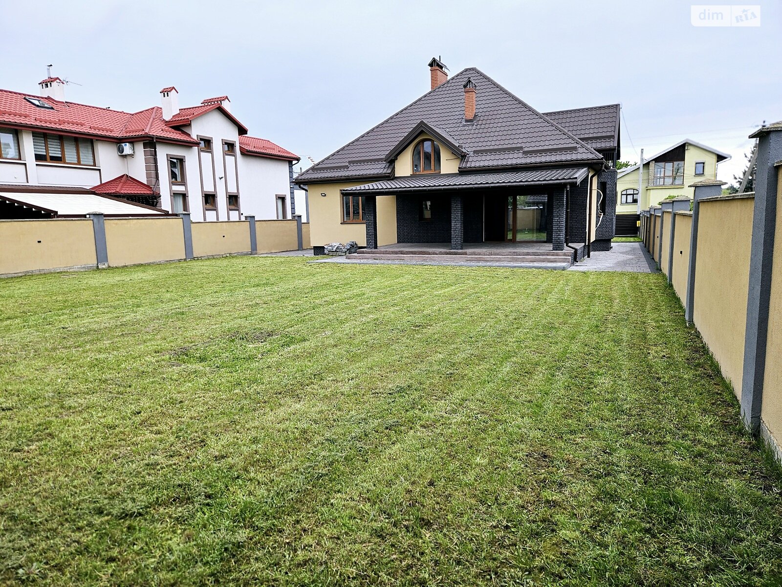 двухэтажный дом с гаражом, 232 кв. м, кирпич. Продажа в Сокольниках фото 1 двухэтажный дом с гаражом, 232 кв. м, кирпич. Продажа в Сокольниках фото 1