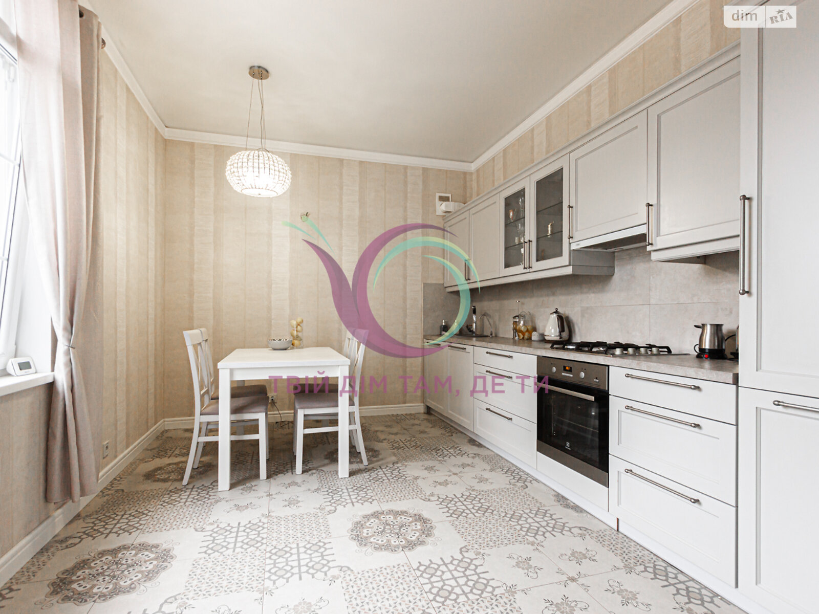 двухэтажный дом с верандой, 320 кв. м, кирпич. Продажа в Сокольниках фото 1 двухэтажный дом с верандой, 320 кв. м, кирпич. Продажа в Сокольниках фото 1