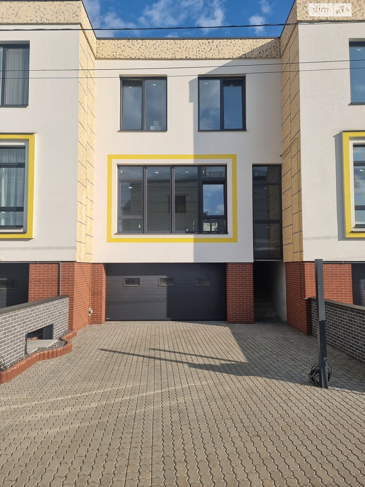 двухэтажный дом с гаражом, 238.8 кв. м, кирпич. Продажа в Сокольниках фото 1 двухэтажный дом с гаражом, 238.8 кв. м, кирпич. Продажа в Сокольниках фото 1