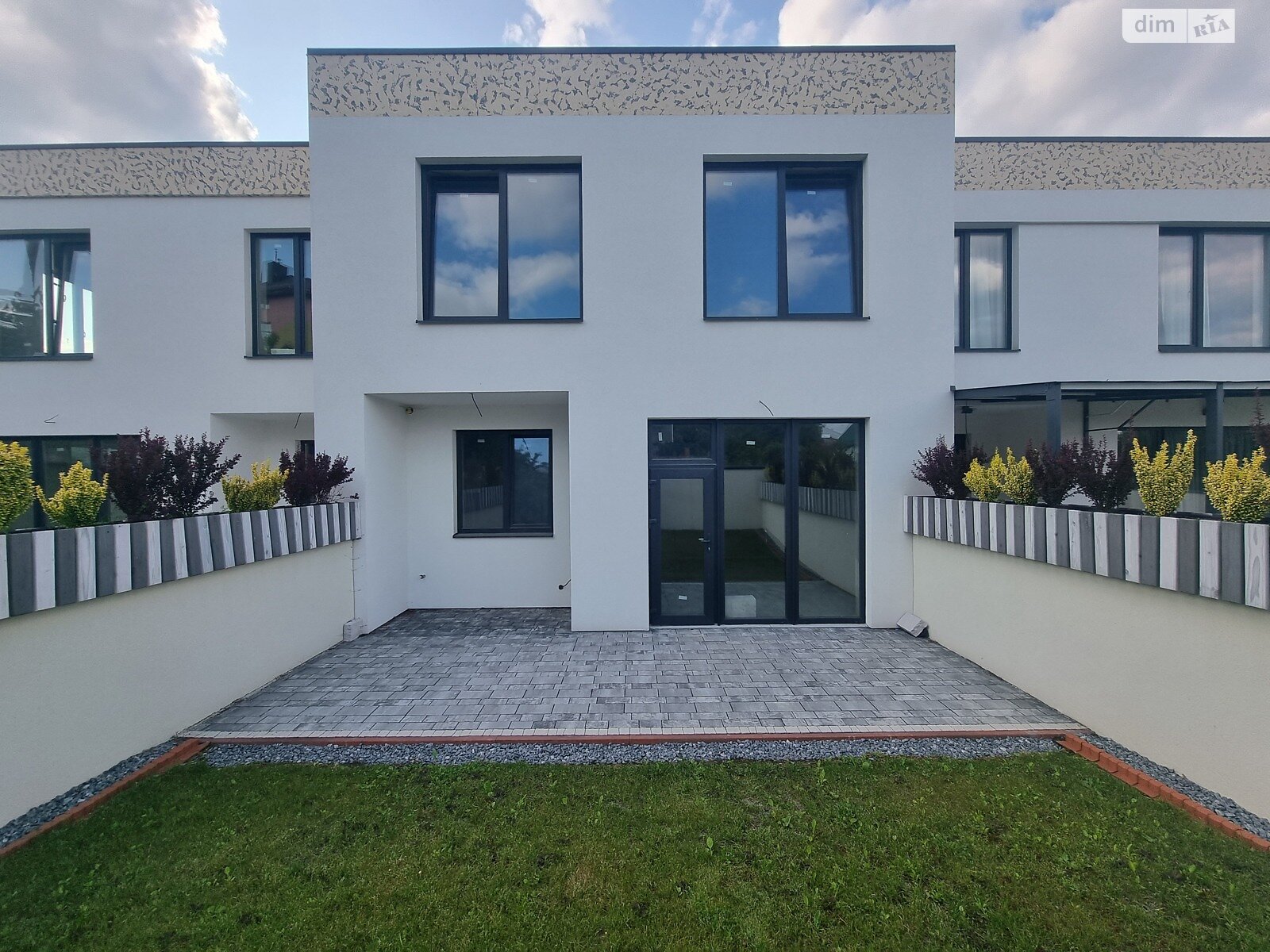 двухэтажный дом с гаражом, 238.8 кв. м, кирпич. Продажа в Сокольниках фото 1 двухэтажный дом с гаражом, 238.8 кв. м, кирпич. Продажа в Сокольниках фото 1