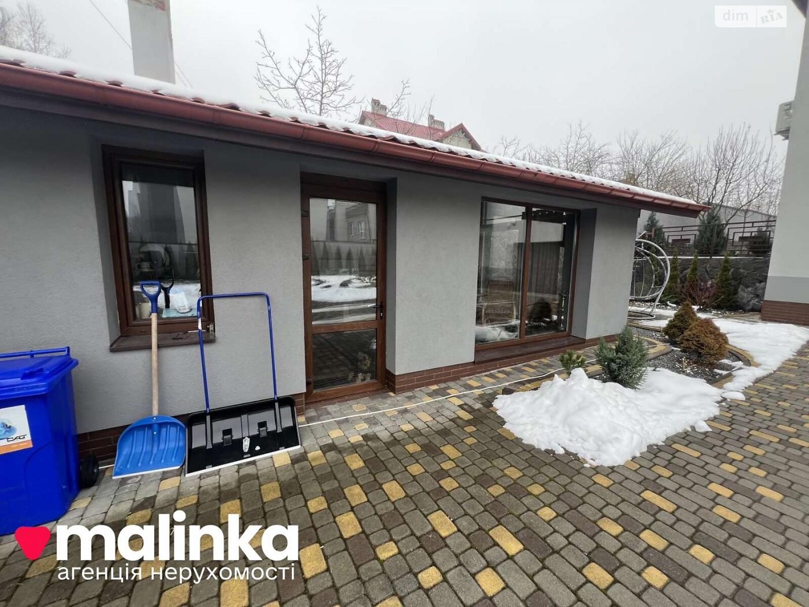 двухэтажный дом с балконом, 310 кв. м, кирпич. Продажа в Сокольниках фото 1