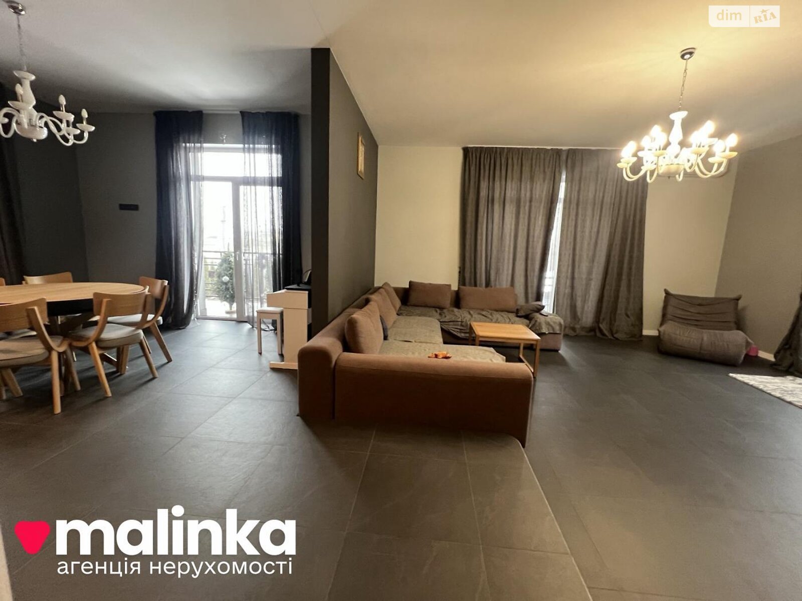 двухэтажный дом с балконом, 310 кв. м, кирпич. Продажа в Сокольниках фото 1