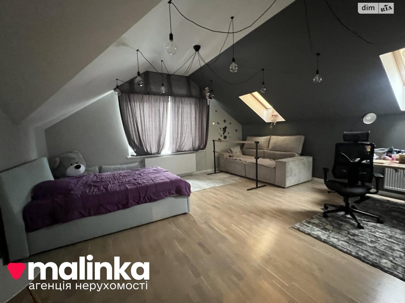 двухэтажный дом с балконом, 310 кв. м, кирпич. Продажа в Сокольниках фото 1