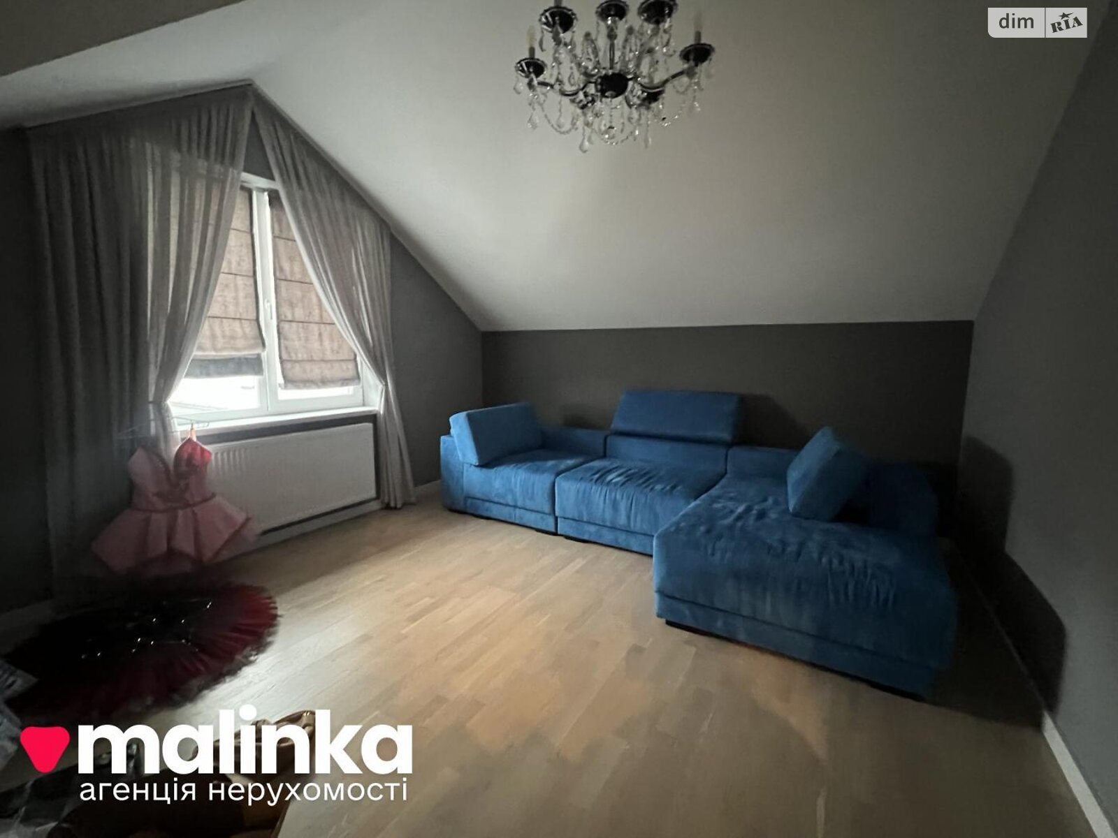 двухэтажный дом с балконом, 310 кв. м, кирпич. Продажа в Сокольниках фото 1