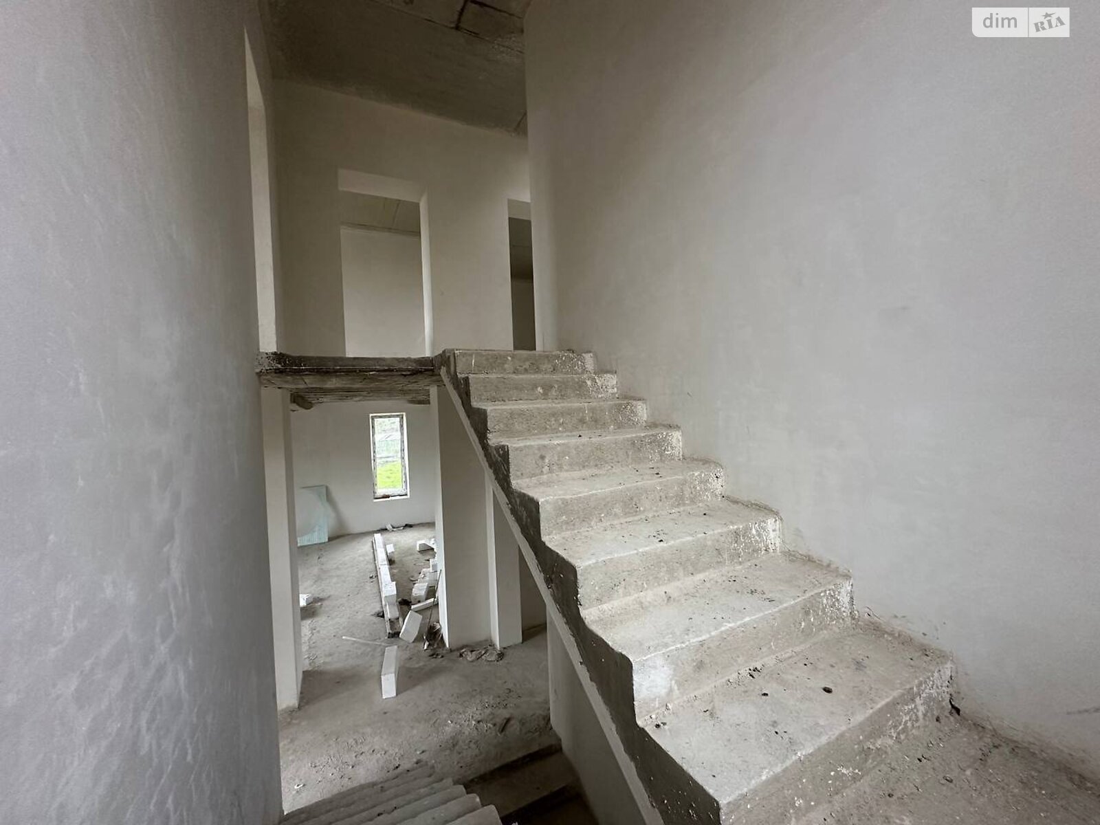 трехэтажный дом, 285 кв. м, кирпич. Продажа в Сокольниках фото 1 трехэтажный дом, 285 кв. м, кирпич. Продажа в Сокольниках фото 1
