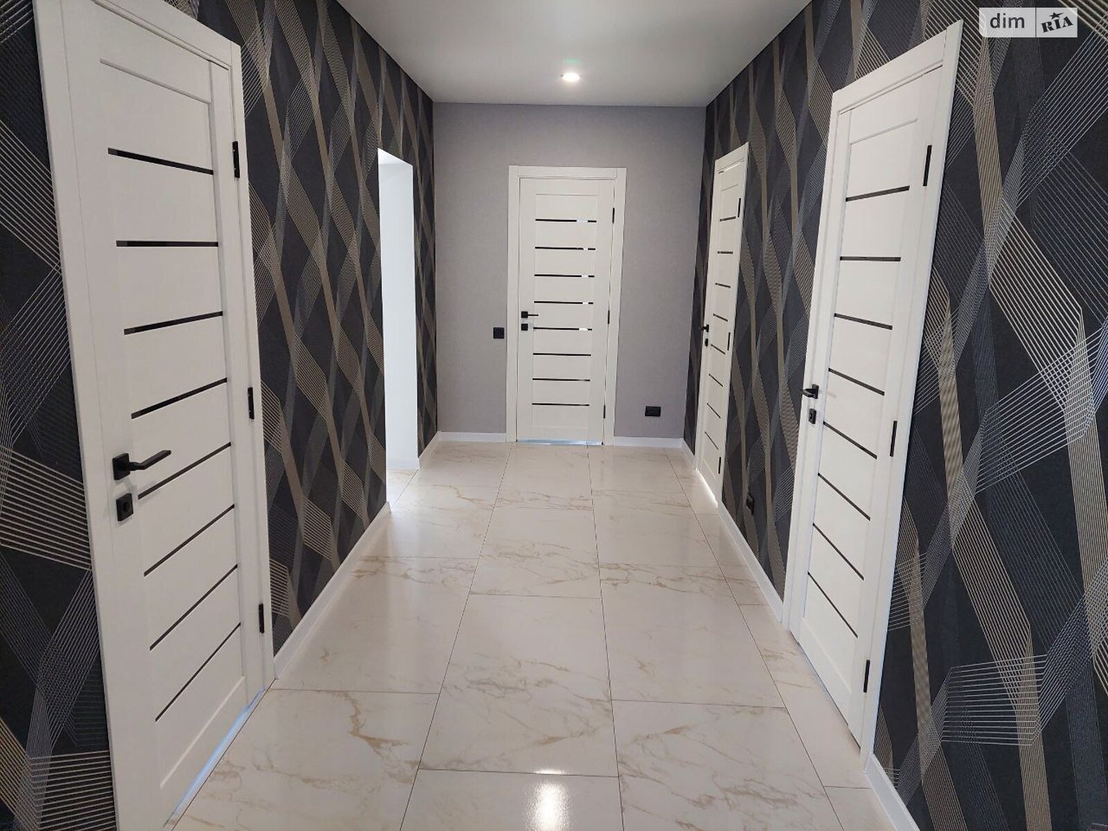 одноповерховий будинок з ремонтом, 100 кв. м, піноблок. Продаж у Сонячне фото 1 одноповерховий будинок з ремонтом, 100 кв. м, піноблок. Продаж у Сонячне фото 1