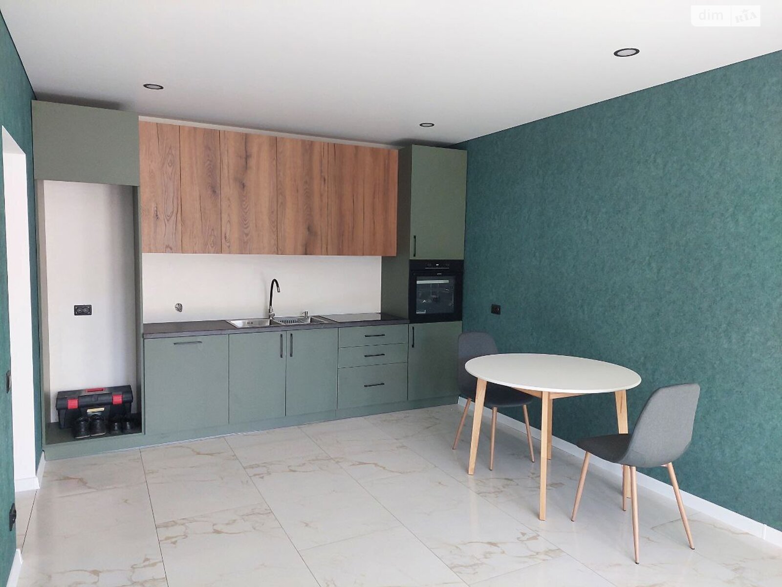 одноповерховий будинок з ремонтом, 100 кв. м, піноблок. Продаж у Сонячне фото 1 одноповерховий будинок з ремонтом, 100 кв. м, піноблок. Продаж у Сонячне фото 1