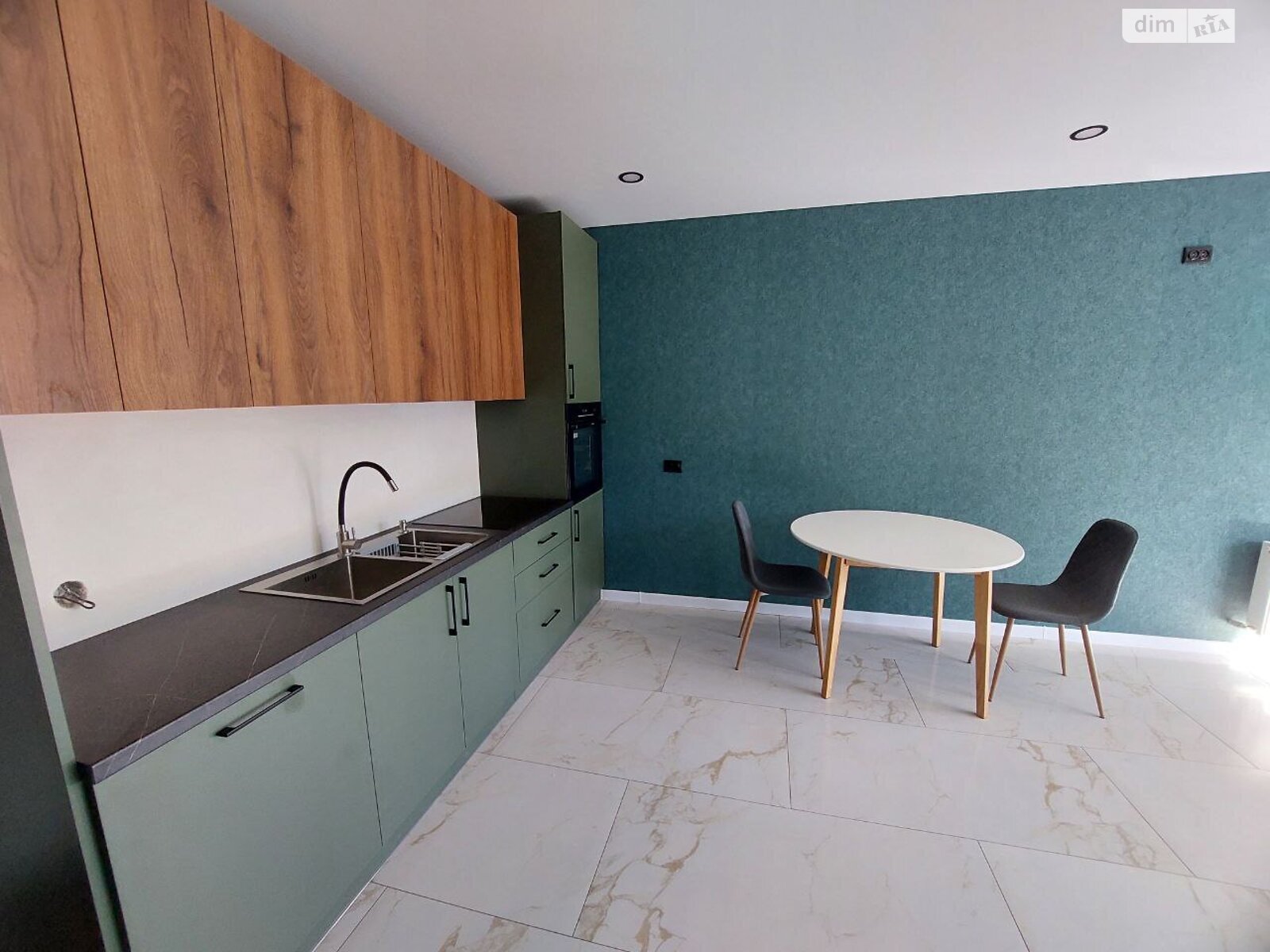 одноповерховий будинок з ремонтом, 100 кв. м, піноблок. Продаж у Сонячне фото 1 одноповерховий будинок з ремонтом, 100 кв. м, піноблок. Продаж у Сонячне фото 1