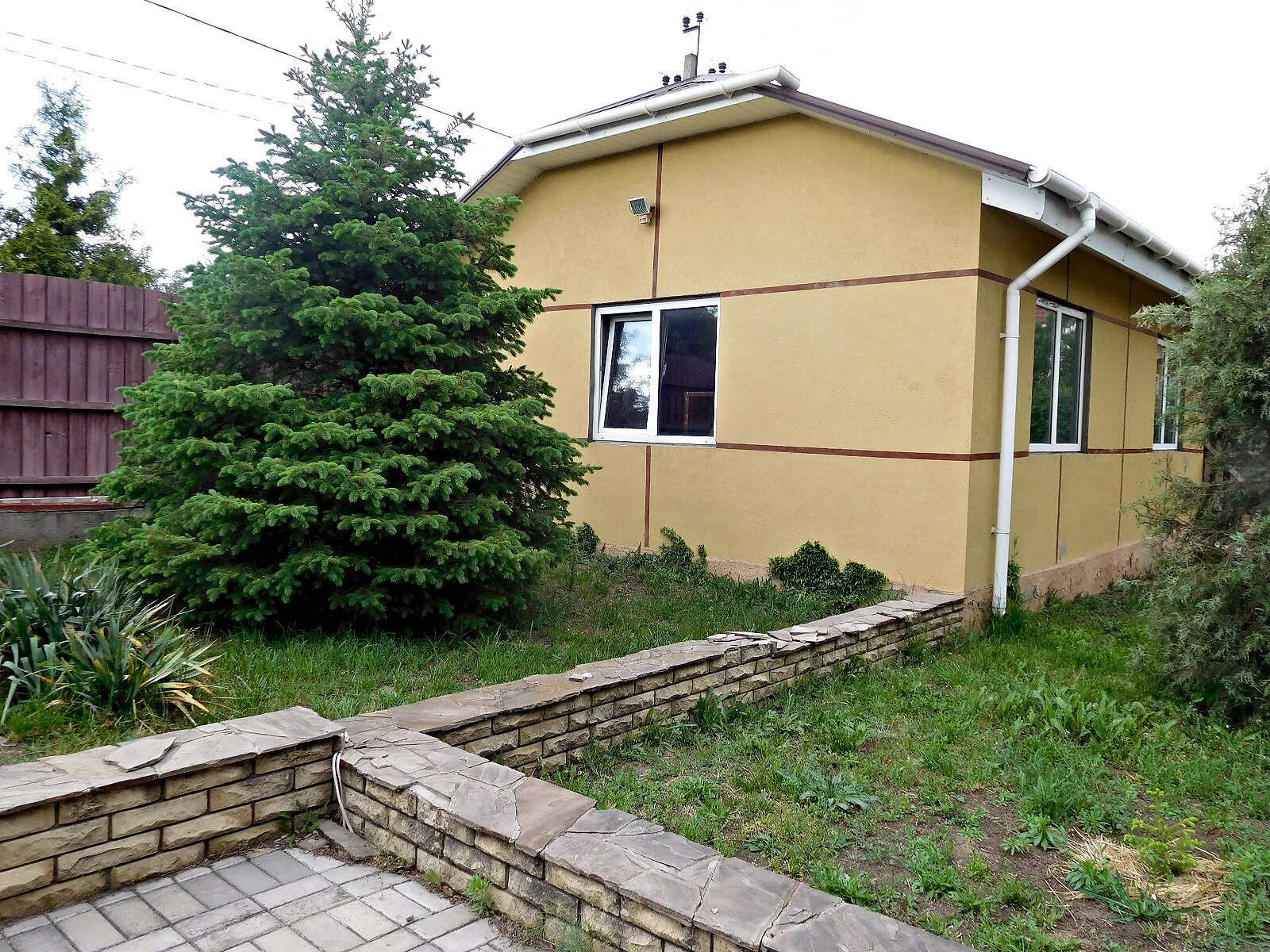 двоповерховий будинок з гаражем, 164 кв. м, сруб. Продаж у Сонячне фото 1 двоповерховий будинок з гаражем, 164 кв. м, сруб. Продаж у Сонячне фото 1