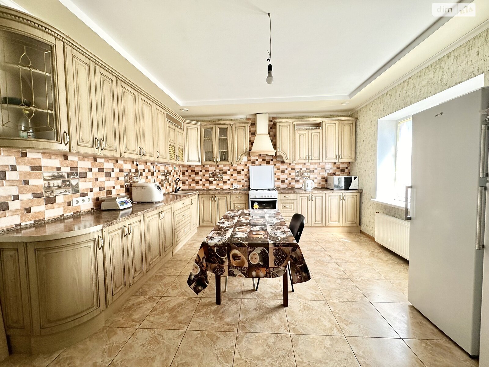 двухэтажный дом с отоплением, 328.3 кв. м, кирпич. Продажа в Солнечном фото 1 двухэтажный дом с отоплением, 328.3 кв. м, кирпич. Продажа в Солнечном фото 1