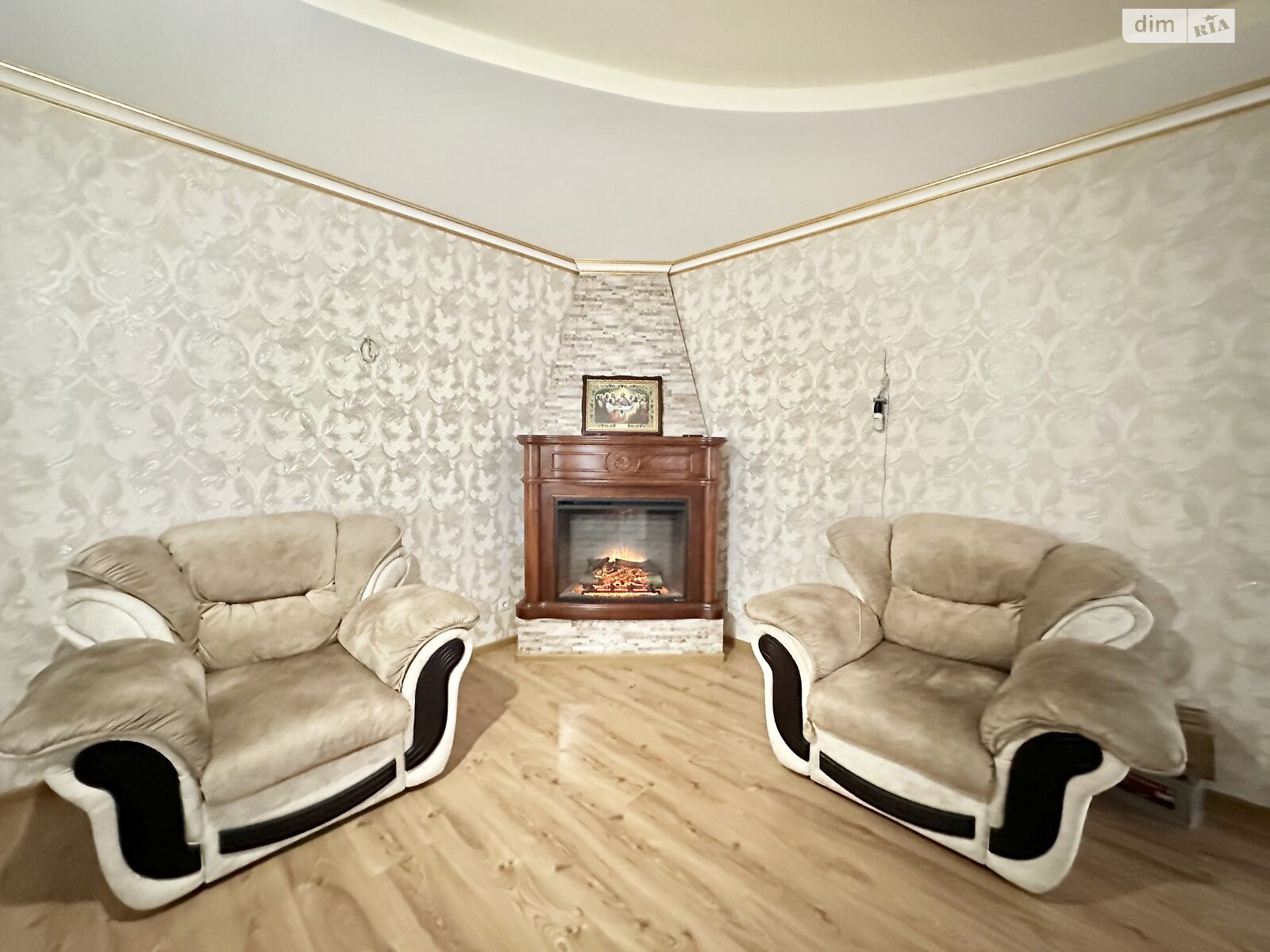 двухэтажный дом с отоплением, 328.3 кв. м, кирпич. Продажа в Солнечном фото 1 двухэтажный дом с отоплением, 328.3 кв. м, кирпич. Продажа в Солнечном фото 1