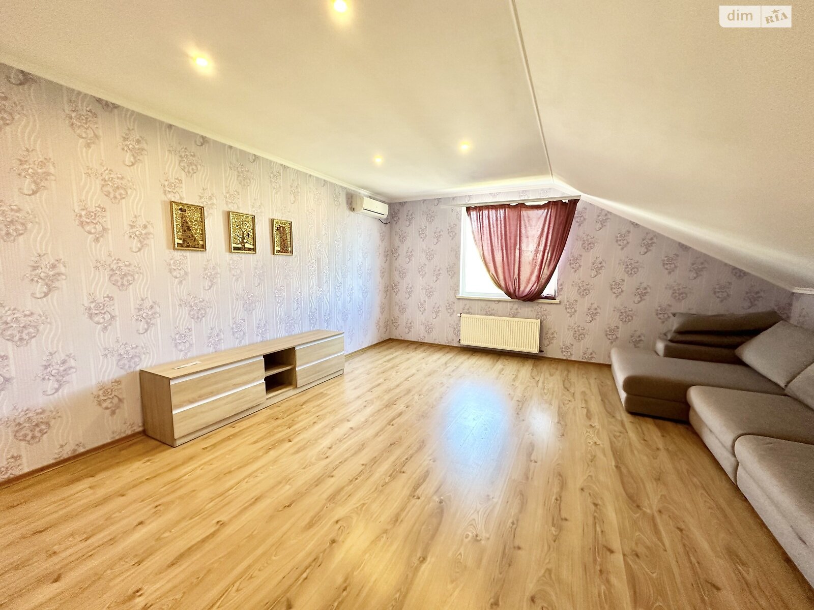 двухэтажный дом с отоплением, 328.3 кв. м, кирпич. Продажа в Солнечном фото 1 двухэтажный дом с отоплением, 328.3 кв. м, кирпич. Продажа в Солнечном фото 1