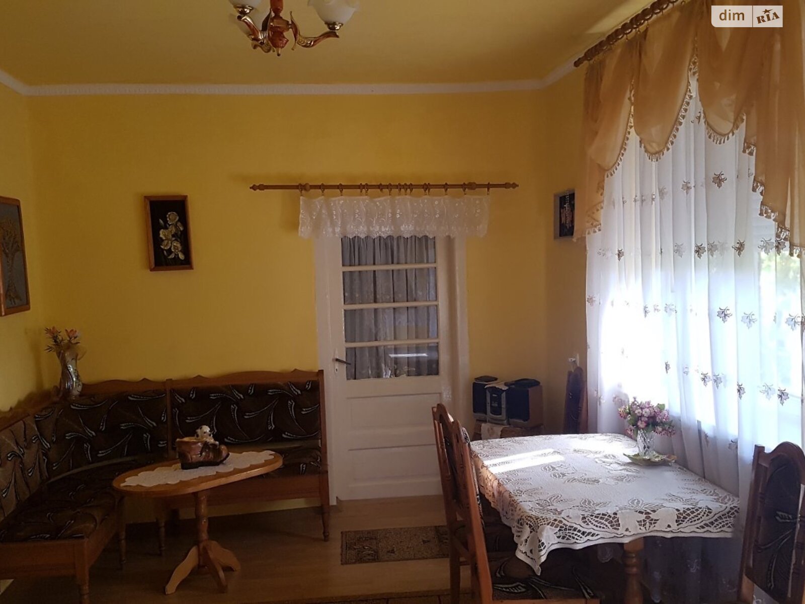 двоповерховий будинок, 327 кв. м, цегла. Продаж у Соломонове фото 1 двоповерховий будинок, 327 кв. м, цегла. Продаж у Соломонове фото 1
