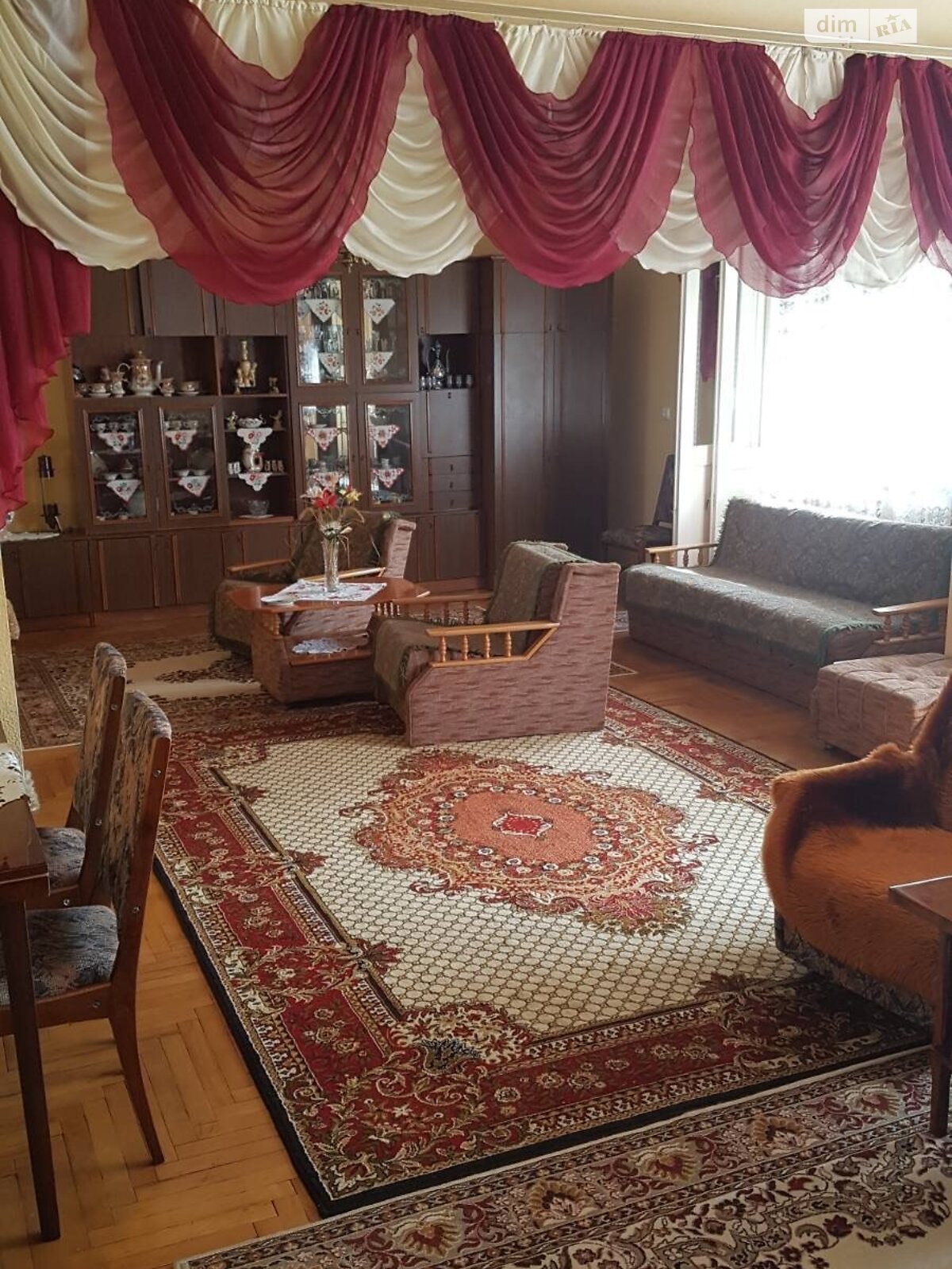 двоповерховий будинок, 327 кв. м, цегла. Продаж у Соломонове фото 1 двоповерховий будинок, 327 кв. м, цегла. Продаж у Соломонове фото 1