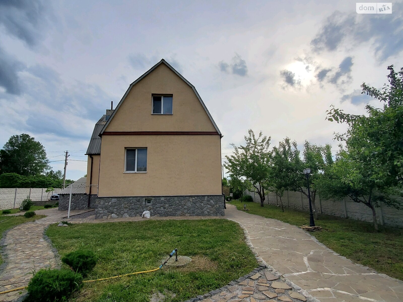 двоповерховий будинок з ремонтом, 150 кв. м, цегла. Продаж у Солоніцівці фото 1