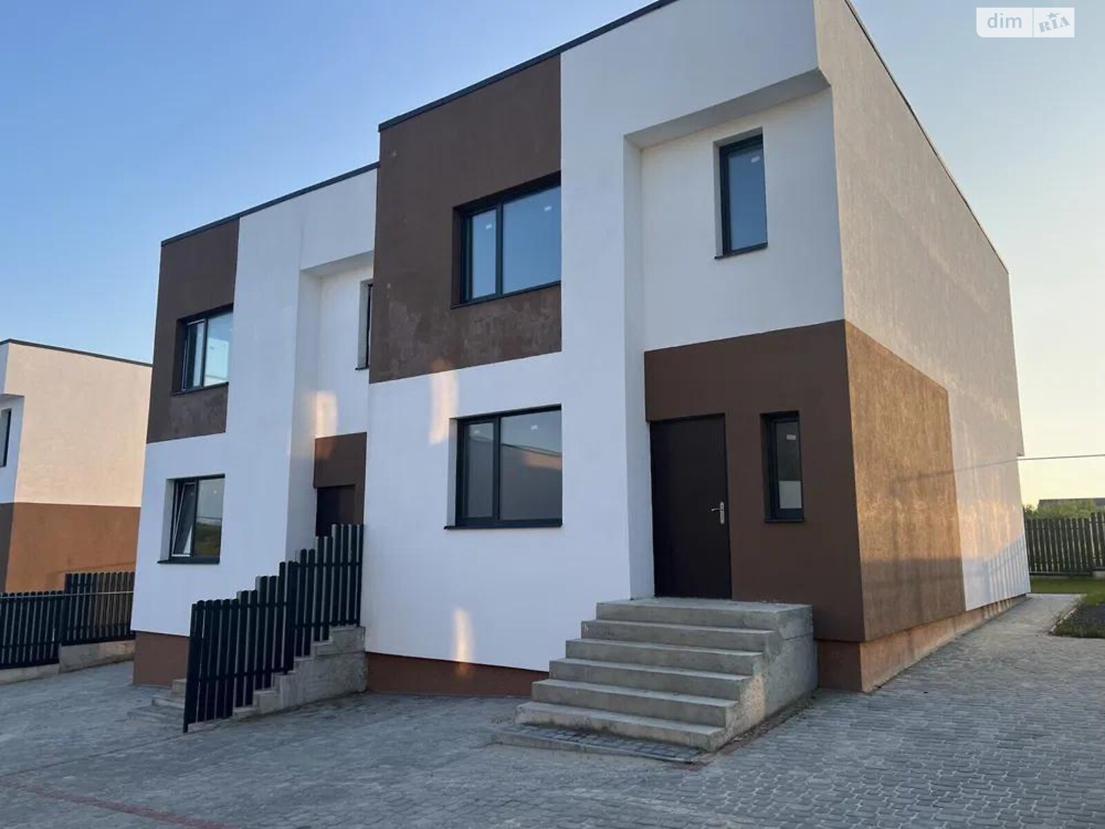 двоповерховий будинок з опаленням, 120 кв. м, цегла. Продаж у Солонці фото 1