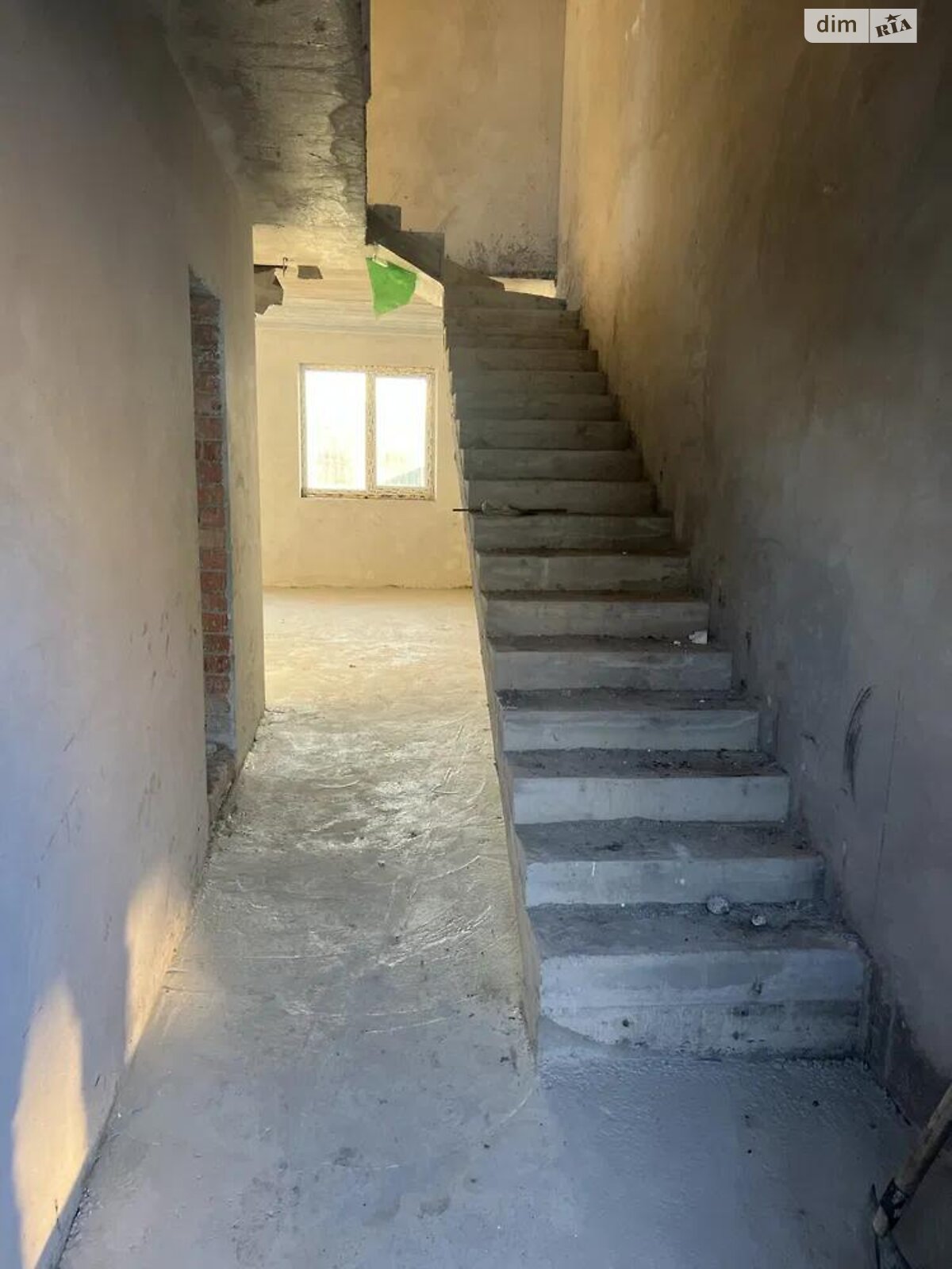 двоповерховий будинок з опаленням, 120 кв. м, цегла. Продаж у Солонці фото 1