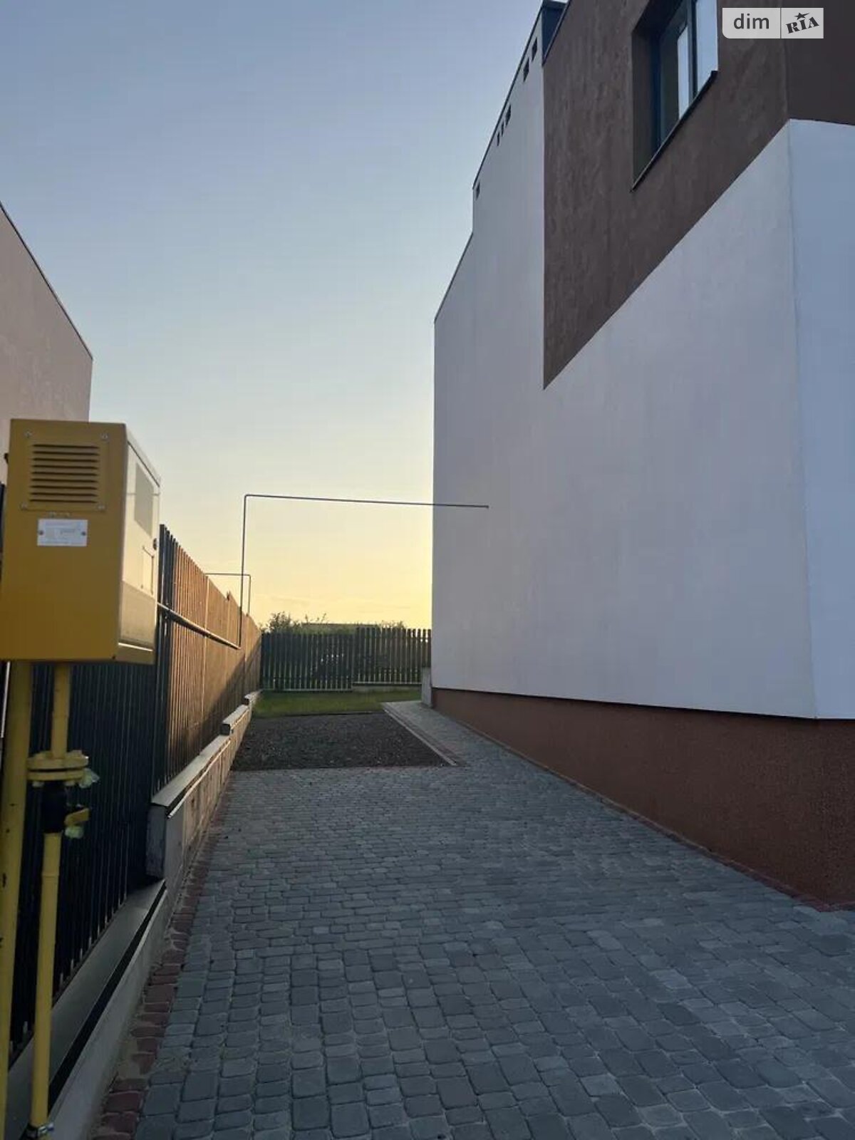 двоповерховий будинок з опаленням, 120 кв. м, цегла. Продаж у Солонці фото 1