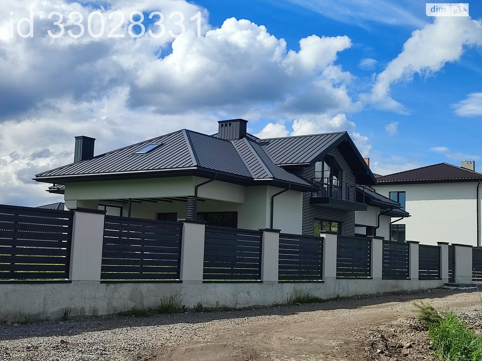 двухэтажный дом с гаражом, 280 кв. м, кирпич. Продажа в Солонке фото 1 двухэтажный дом с гаражом, 280 кв. м, кирпич. Продажа в Солонке фото 1