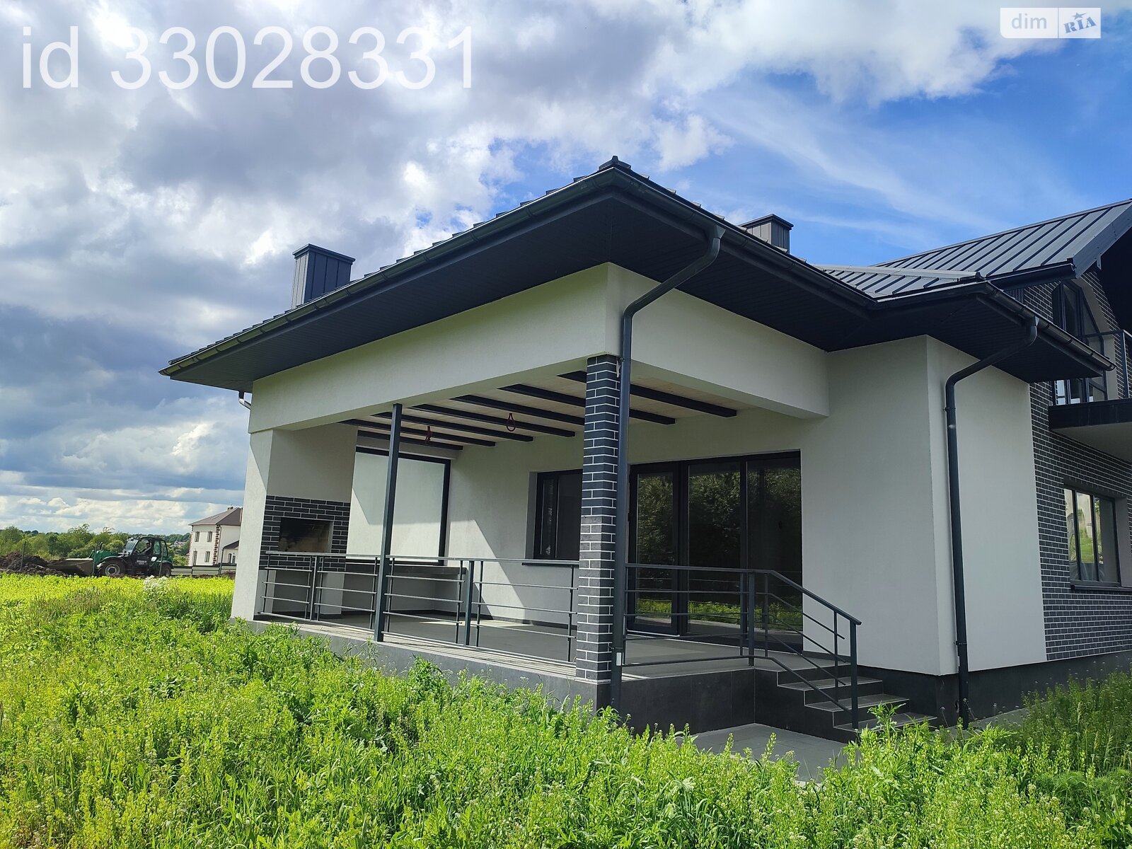 двухэтажный дом с гаражом, 280 кв. м, кирпич. Продажа в Солонке фото 1 двухэтажный дом с гаражом, 280 кв. м, кирпич. Продажа в Солонке фото 1