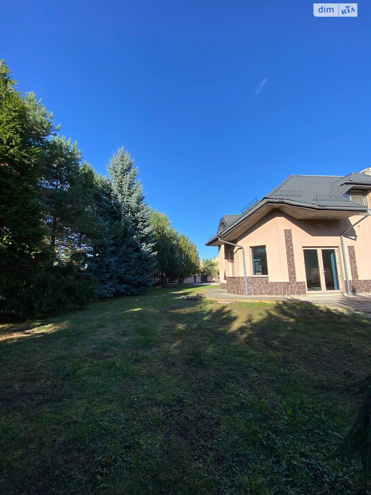 двоповерховий будинок з гаражем, 303 кв. м, цегла. Продаж у Солонці фото 1 двоповерховий будинок з гаражем, 303 кв. м, цегла. Продаж у Солонці фото 1