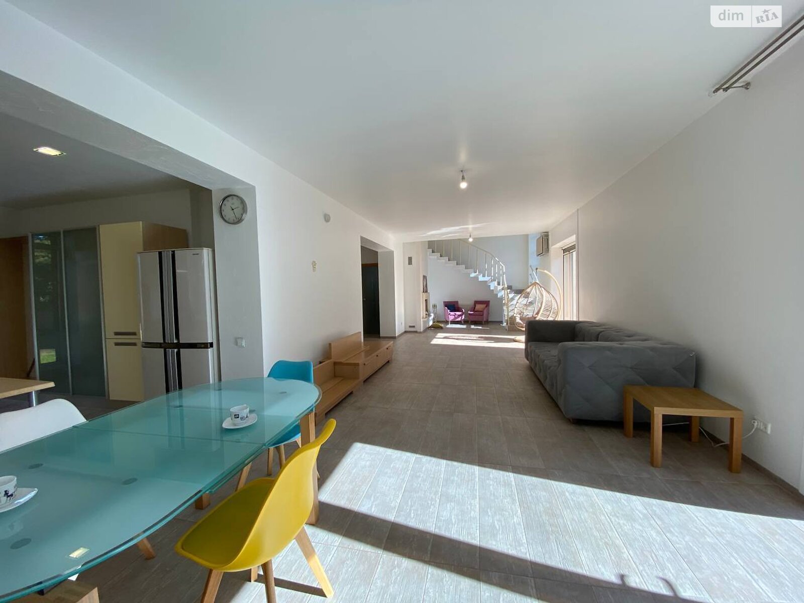 двоповерховий будинок з гаражем, 303 кв. м, цегла. Продаж у Солонці фото 1 двоповерховий будинок з гаражем, 303 кв. м, цегла. Продаж у Солонці фото 1