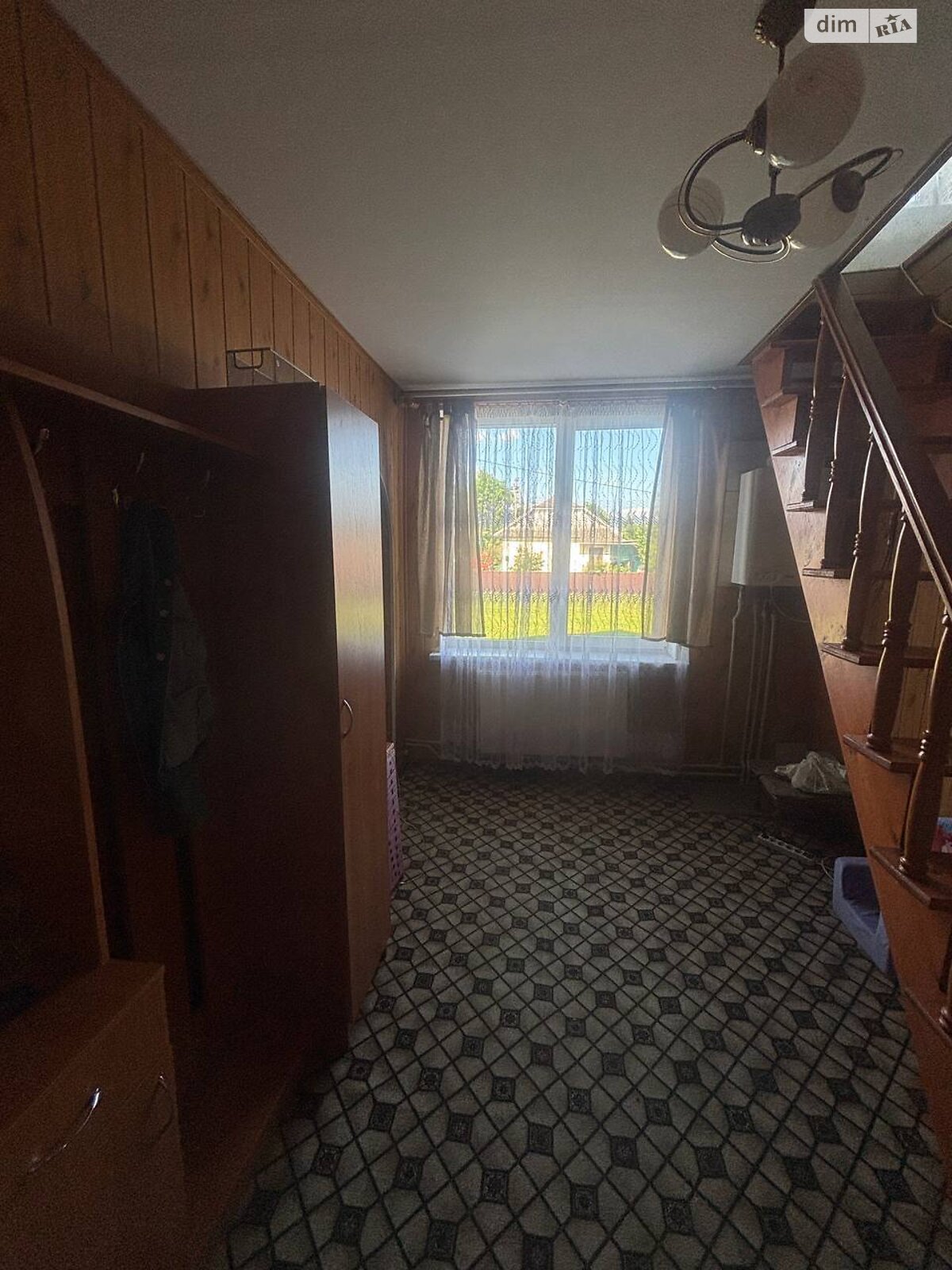 двоповерховий будинок з опаленням, 100 кв. м, цегла. Продаж у Солотвині фото 1 двоповерховий будинок з опаленням, 100 кв. м, цегла. Продаж у Солотвині фото 1