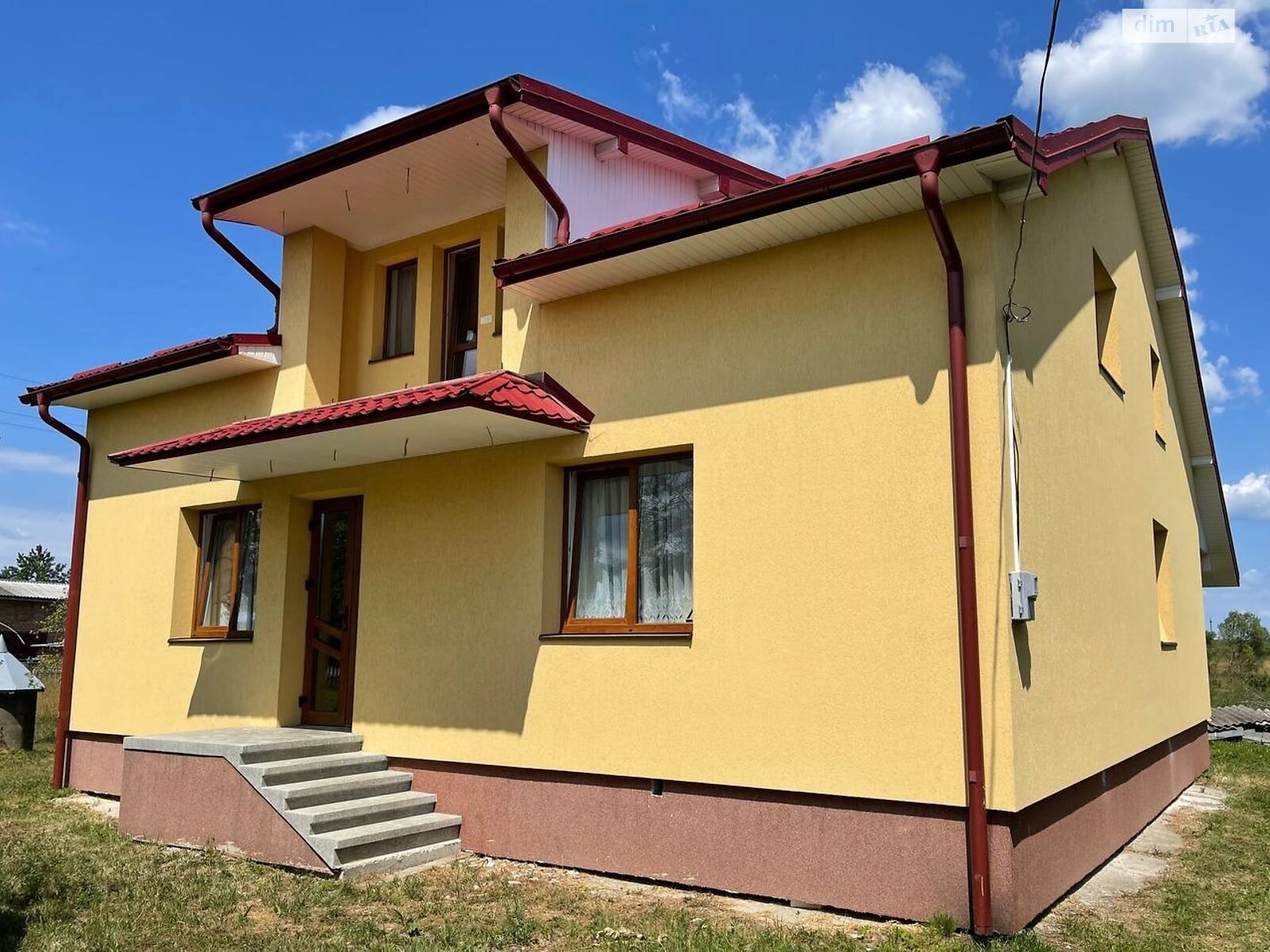 двоповерховий будинок з ремонтом, 193.4 кв. м, цегла. Продаж у Солотвині фото 1 двоповерховий будинок з ремонтом, 193.4 кв. м, цегла. Продаж у Солотвині фото 1