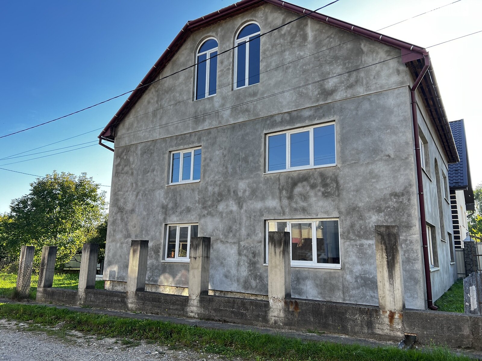 двухэтажный дом, 200 кв. м, пеноблок. Продажа в Солотвине фото 1 двухэтажный дом, 200 кв. м, пеноблок. Продажа в Солотвине фото 1