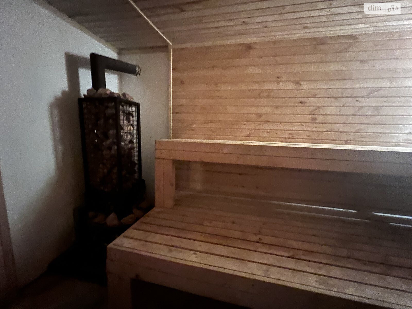 триповерховий будинок з верандою, 296 кв. м, цегла. Продаж у Солуках фото 1 триповерховий будинок з верандою, 296 кв. м, цегла. Продаж у Солуках фото 1