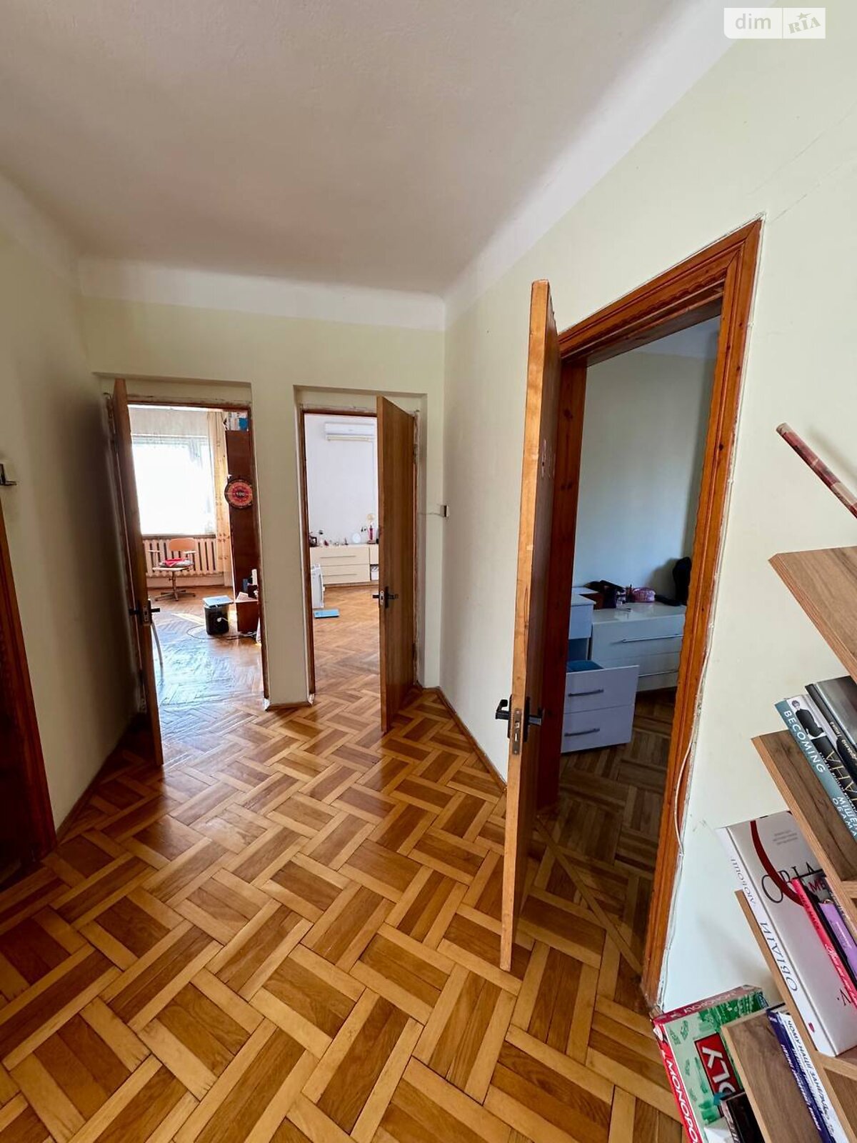 четырехэтажный дом с мансардой, 398.1 кв. м, кирпич. Продажа в Сосновке район Сосновка фото 1 четырехэтажный дом с мансардой, 398.1 кв. м, кирпич. Продажа в Сосновке район Сосновка фото 1
