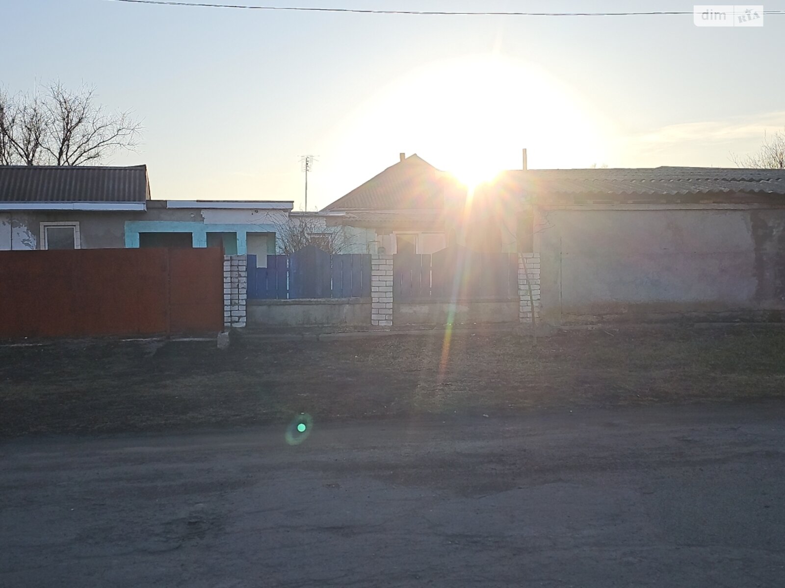 одноповерховий будинок з гаражем, 81.5 кв. м, цегла. Продаж у Сотниківці фото 1 одноповерховий будинок з гаражем, 81.5 кв. м, цегла. Продаж у Сотниківці фото 1