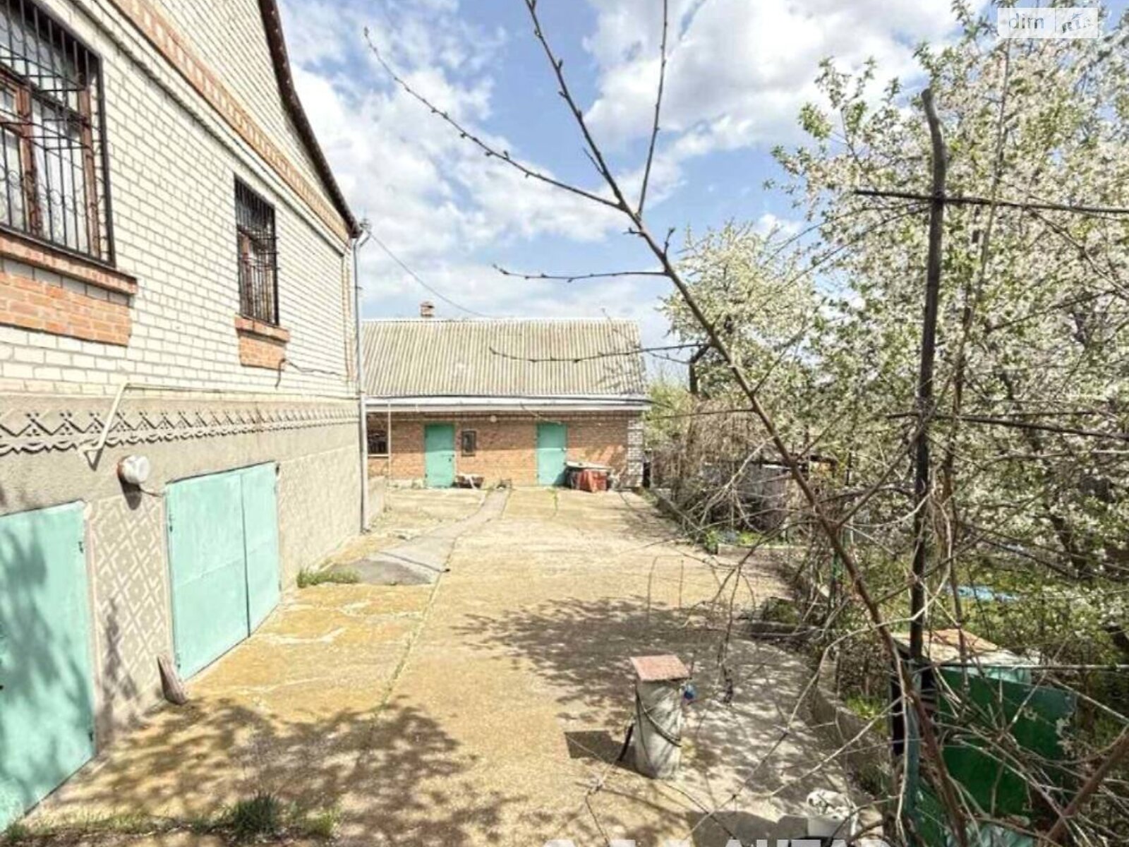 двоповерховий будинок з гаражем, 200 кв. м, цегла. Продаж у Созонівці фото 1 двоповерховий будинок з гаражем, 200 кв. м, цегла. Продаж у Созонівці фото 1