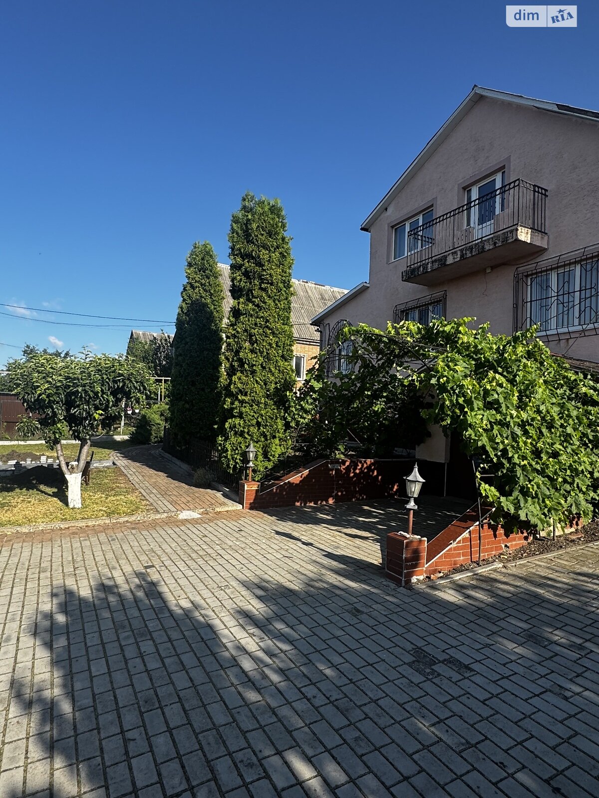 двухэтажный дом беседка, 150 кв. м, кирпич. Продажа в Созоновке фото 1