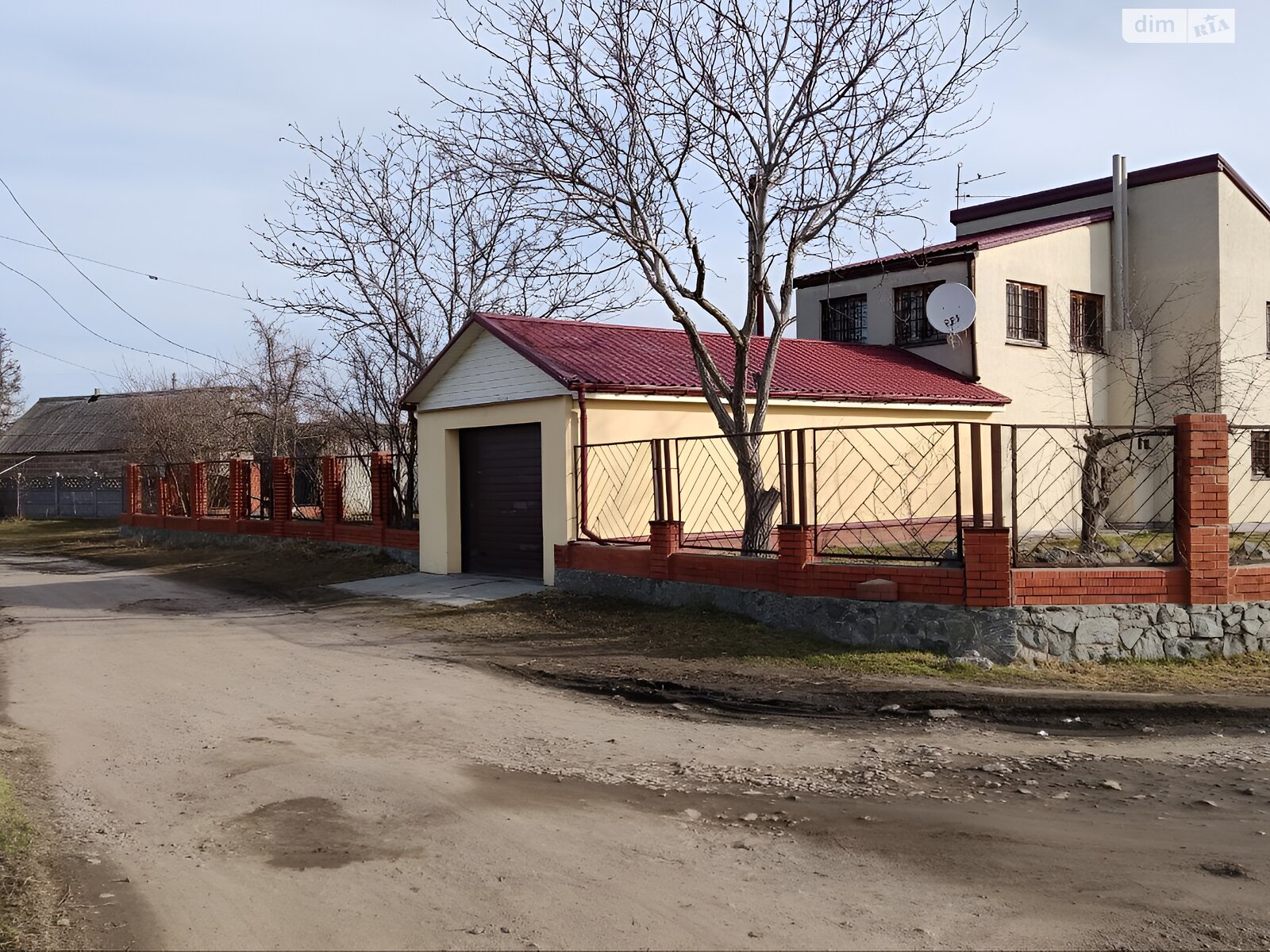 двоповерховий будинок з верандою, 245.2 кв. м, цегла. Продаж у Спаське фото 1 двоповерховий будинок з верандою, 245.2 кв. м, цегла. Продаж у Спаське фото 1