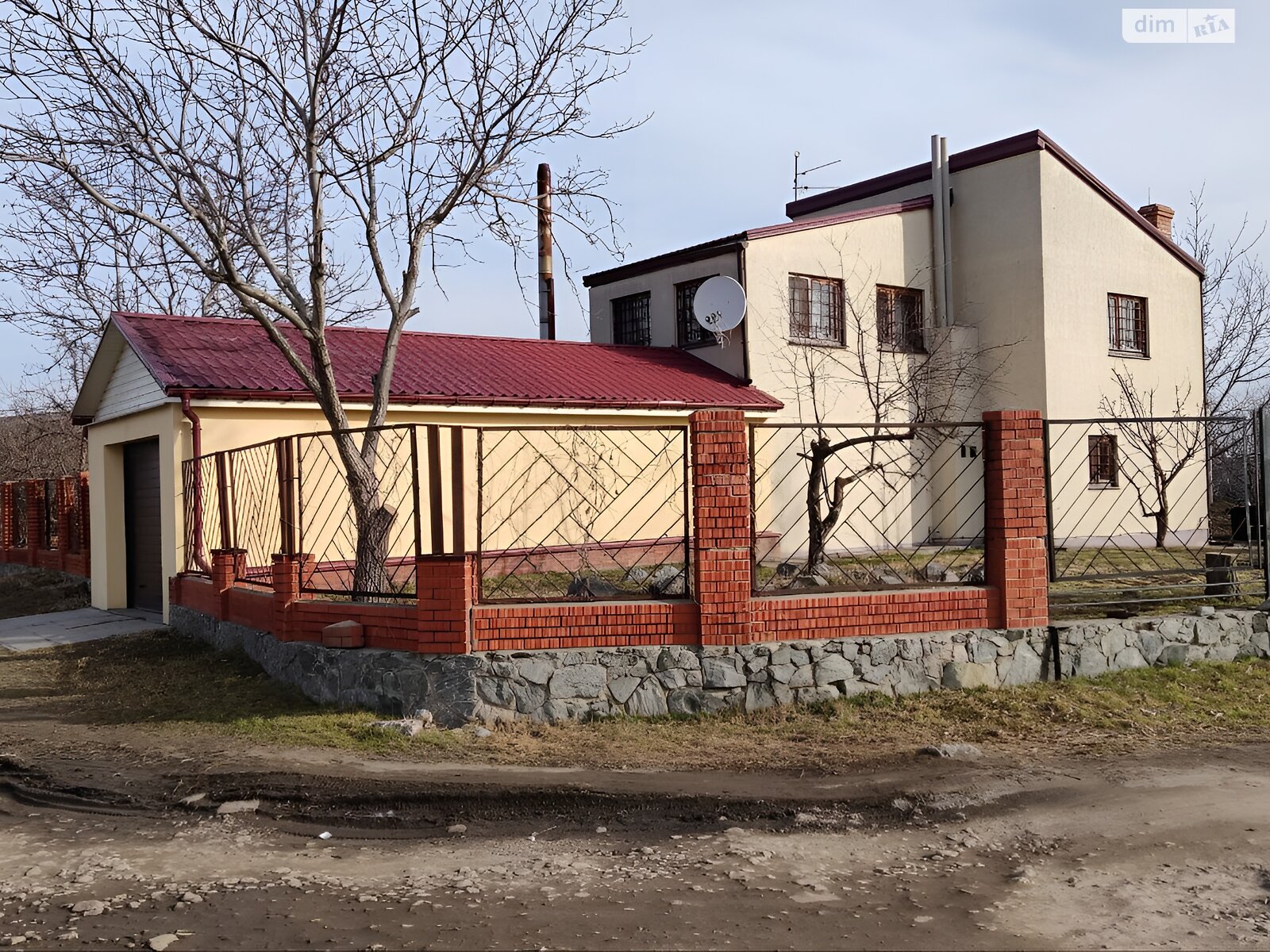 двоповерховий будинок з верандою, 245.2 кв. м, цегла. Продаж у Спаське фото 1 двоповерховий будинок з верандою, 245.2 кв. м, цегла. Продаж у Спаське фото 1