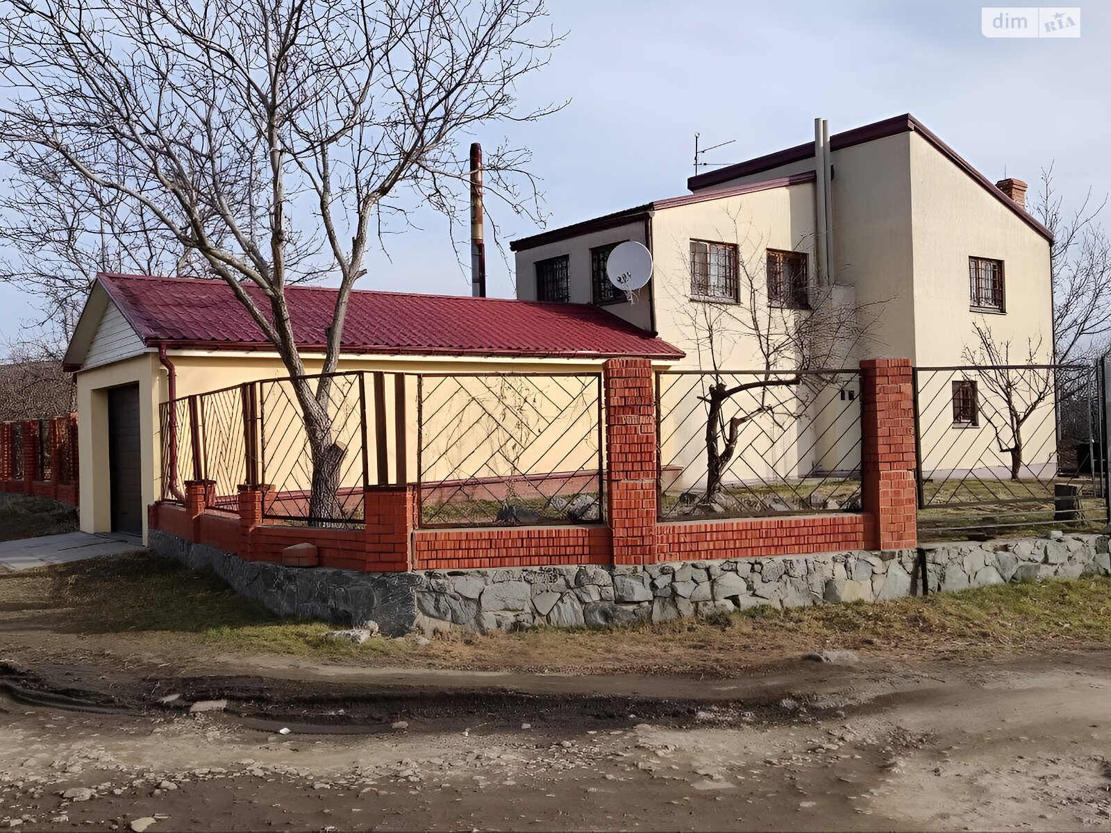 двухэтажный дом с верандой, 245.2 кв. м, монолит. Продажа в Спаском фото 1 двухэтажный дом с верандой, 245.2 кв. м, монолит. Продажа в Спаском фото 1