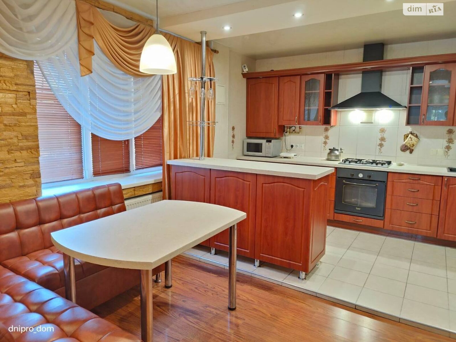 двоповерховий будинок, 140 кв. м, кирпич. Продаж у Спаське фото 1